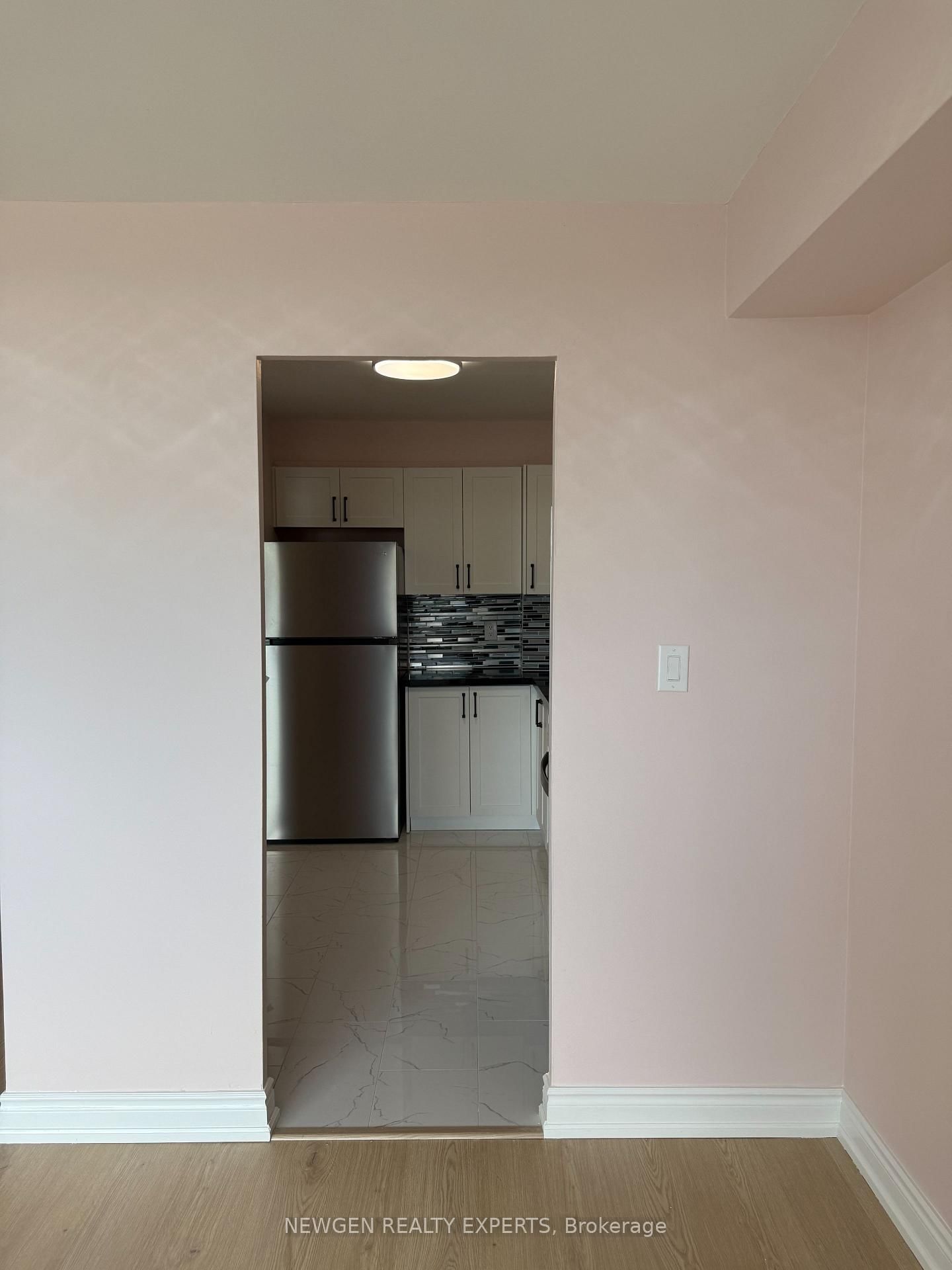 502-3 Massey Sq, Toronto, view 22