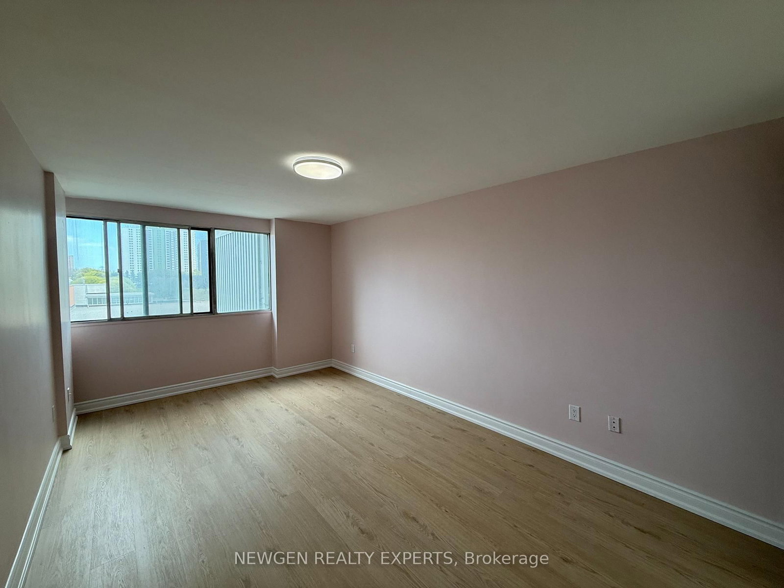 502-3 Massey Sq, Toronto, view 25