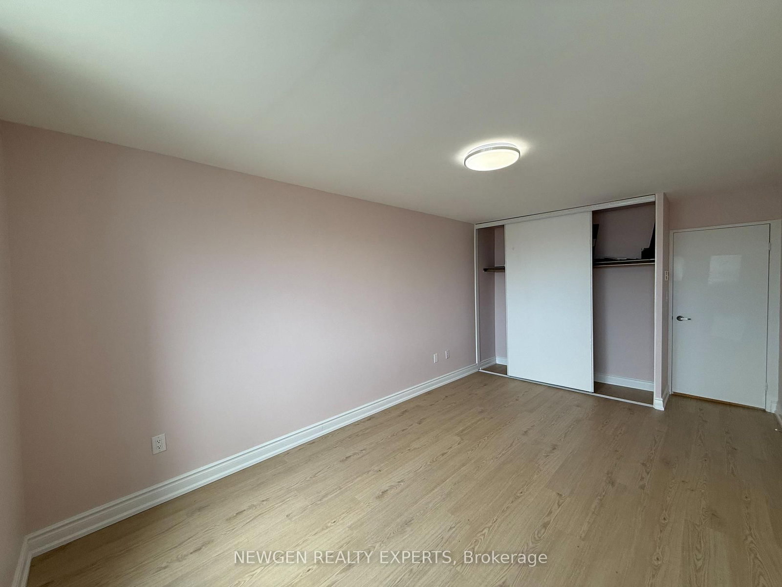502-3 Massey Sq, Toronto, view 26