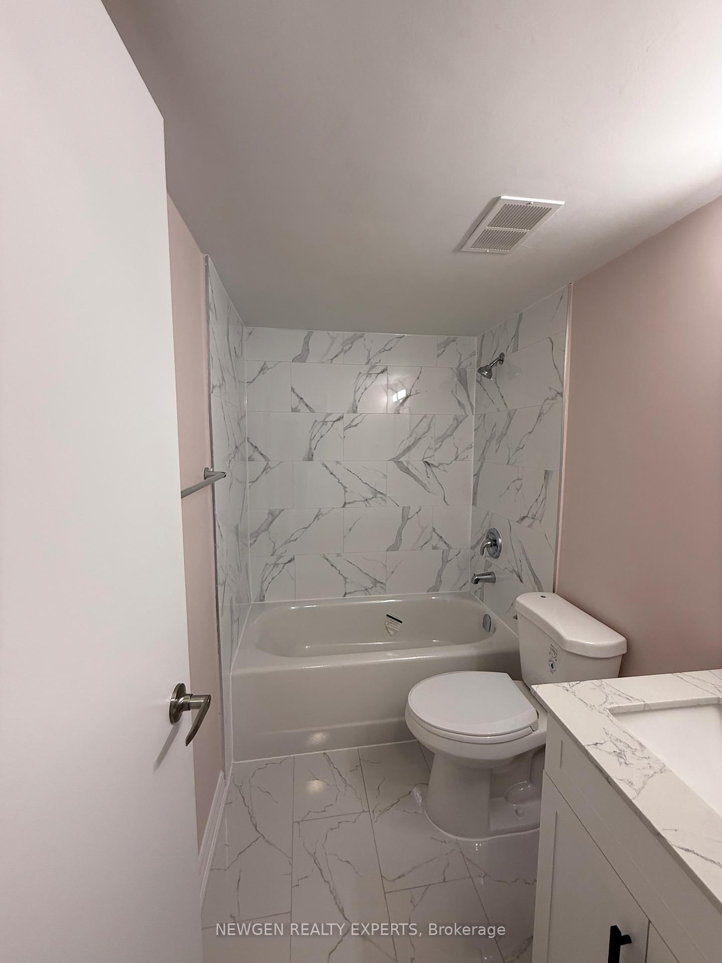 502-3 Massey Sq, Toronto, view 29