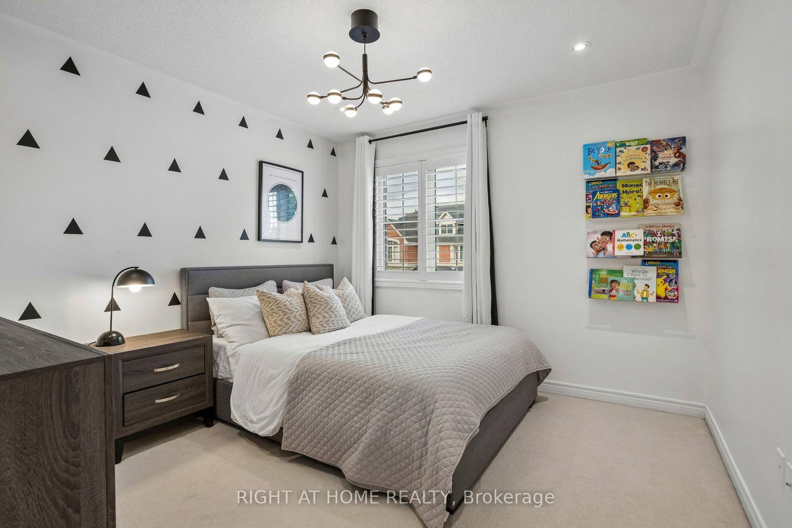26 Bignell Crescent • Ajax, ON photo 15