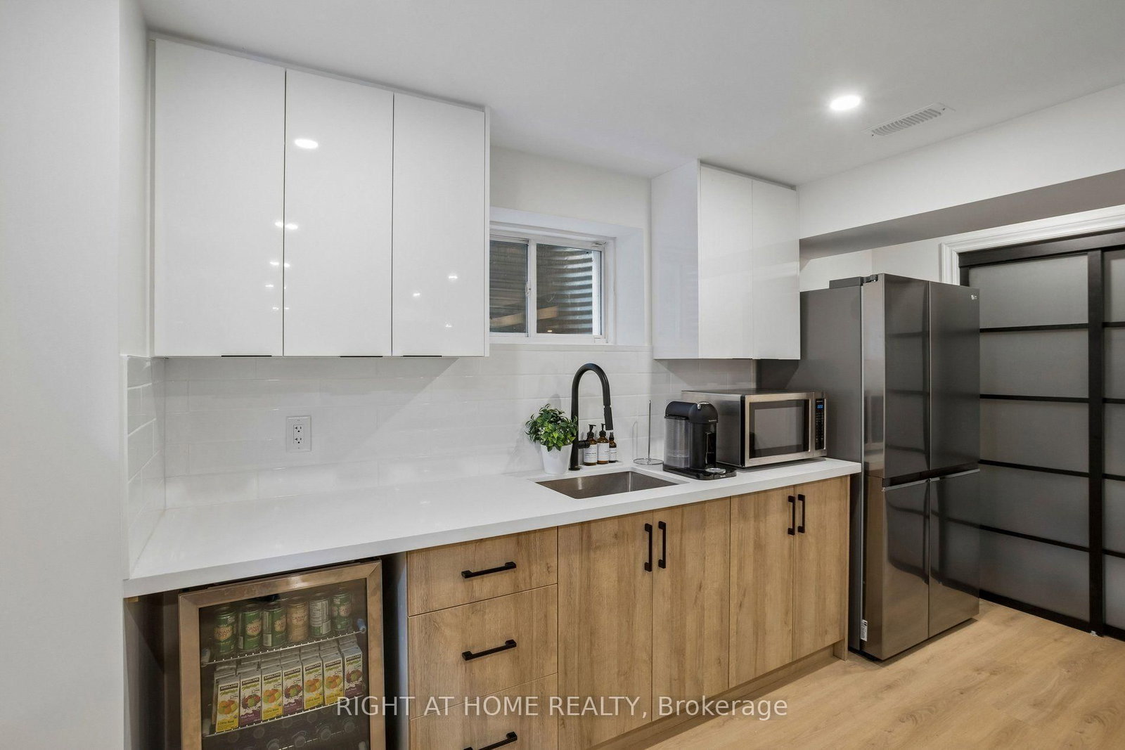 26 Bignell Crescent • Ajax, ON photo 18