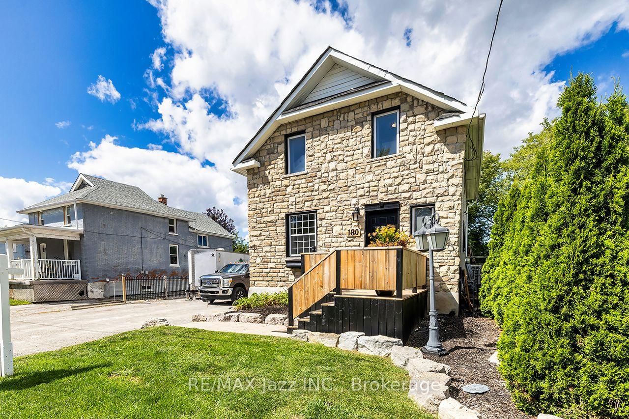 180 Olive Avenue • Oshawa, ON photo 1