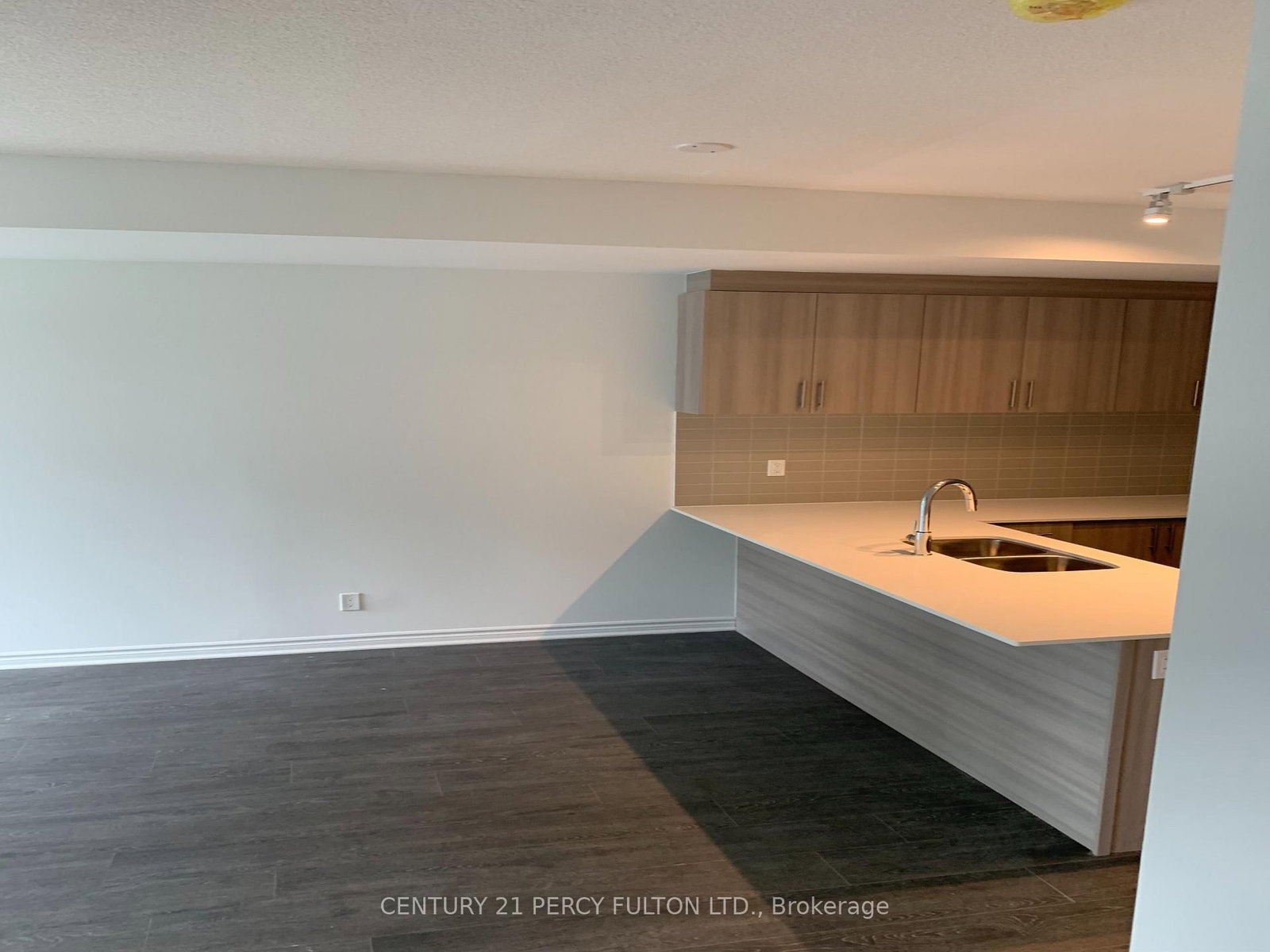 9B Falaise Road • Toronto, ON photo 11