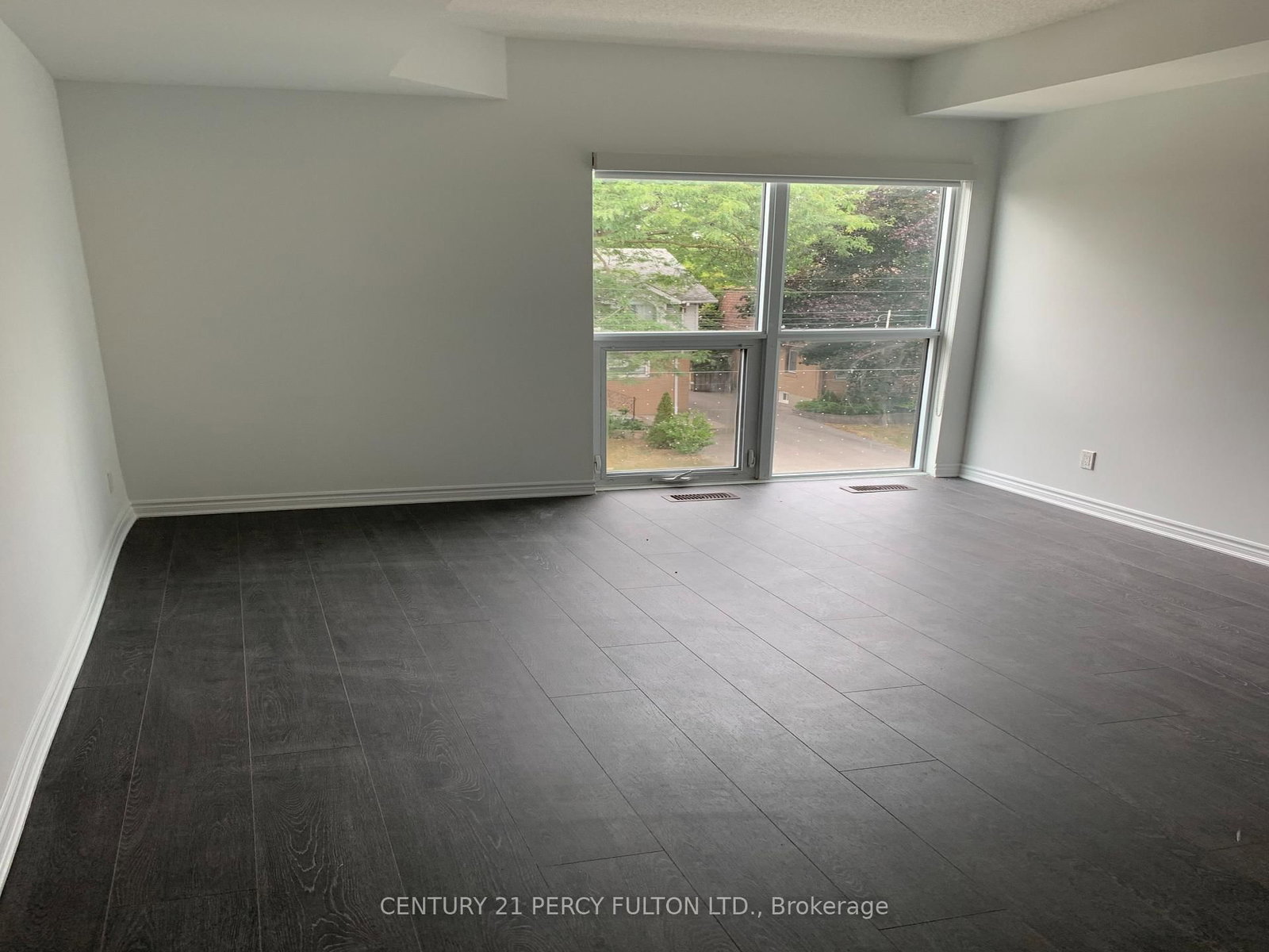 9B Falaise Road • Toronto, ON photo 15