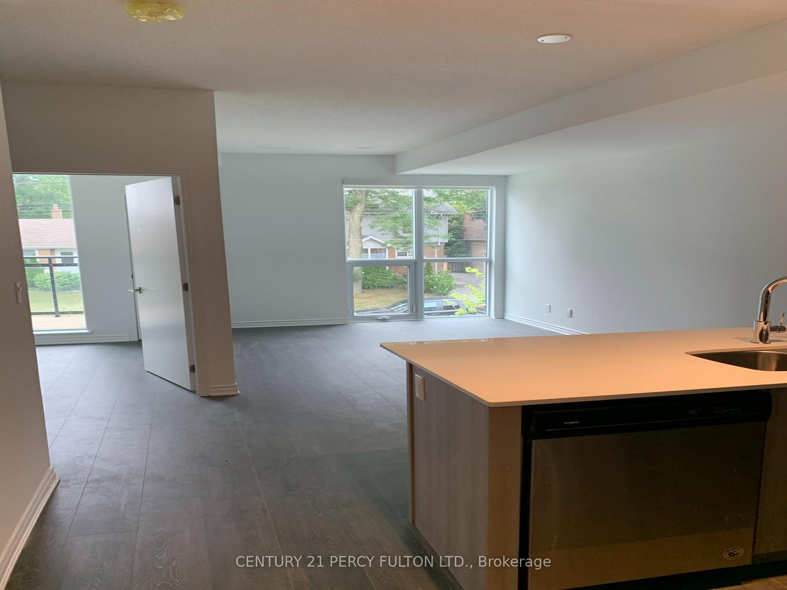 9B Falaise Road • Toronto, ON photo 6