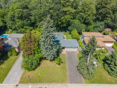 22 Carwin Crescent • Ajax, ON photo 3