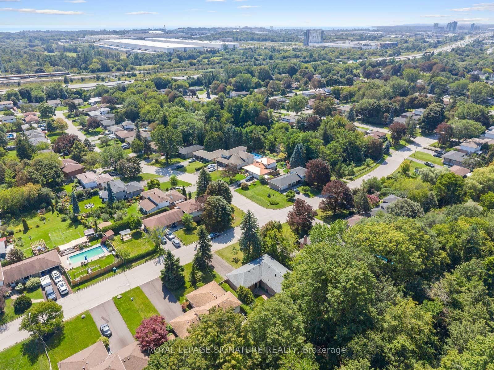 22 Carwin Crescent • Ajax, ON photo 49