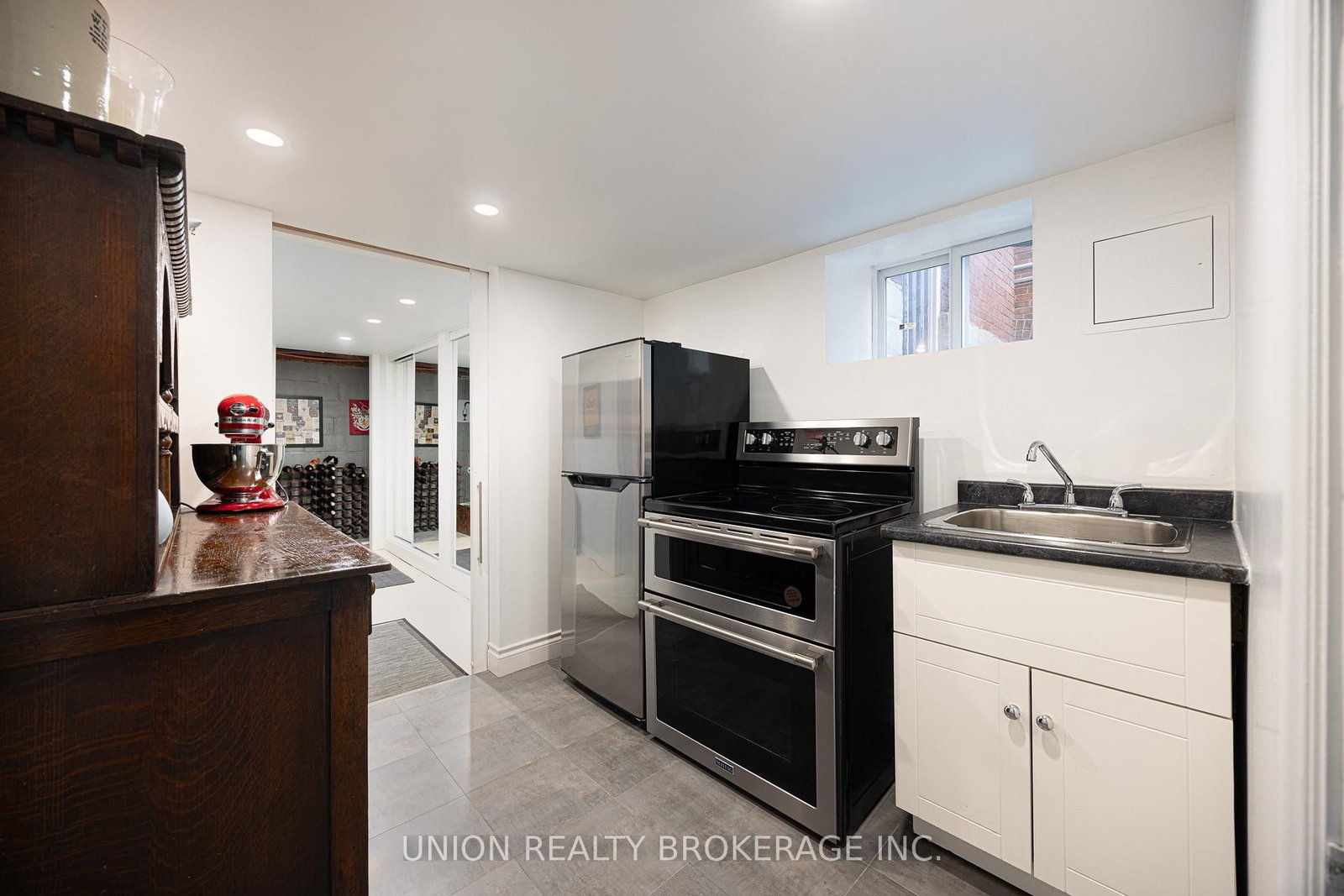 8 Woodland Park Road • Toronto, ON photo 25