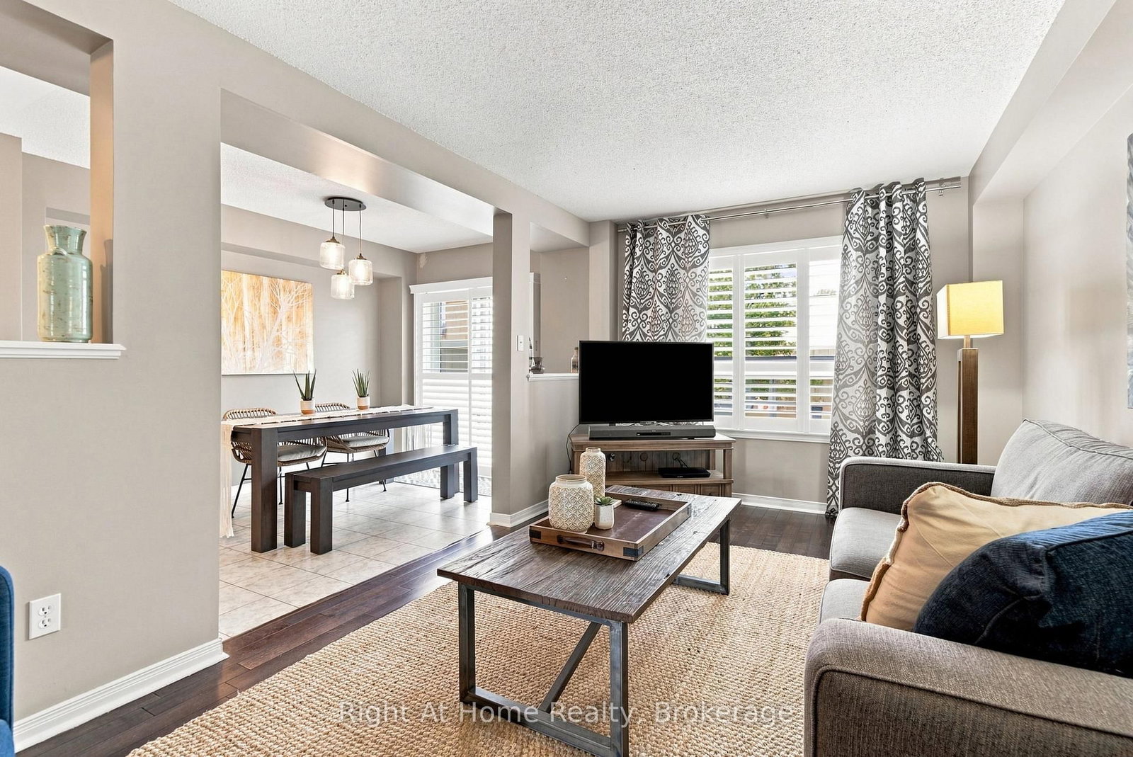 460 Woodmount Drive • #46 • Oshawa, ON photo 11