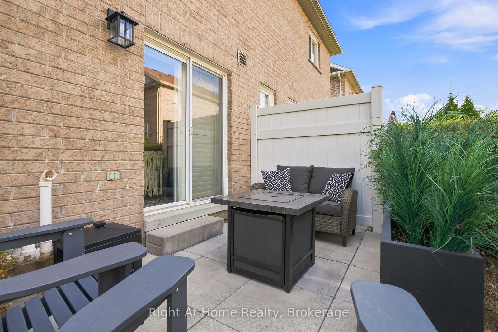 460 Woodmount Drive • #46 • Oshawa, ON photo 34