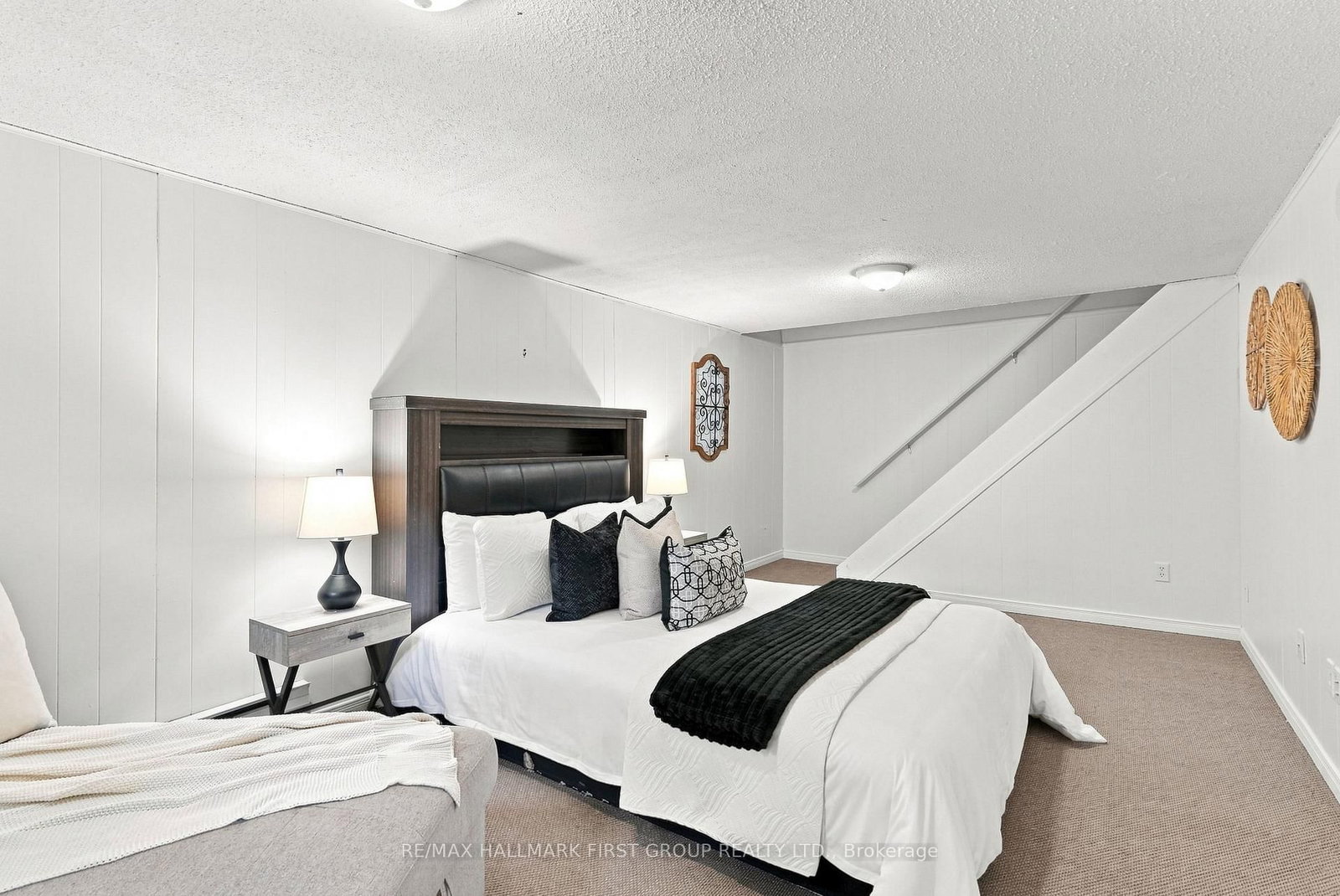 33 Taunton Road E • #23 • Oshawa, ON photo 16