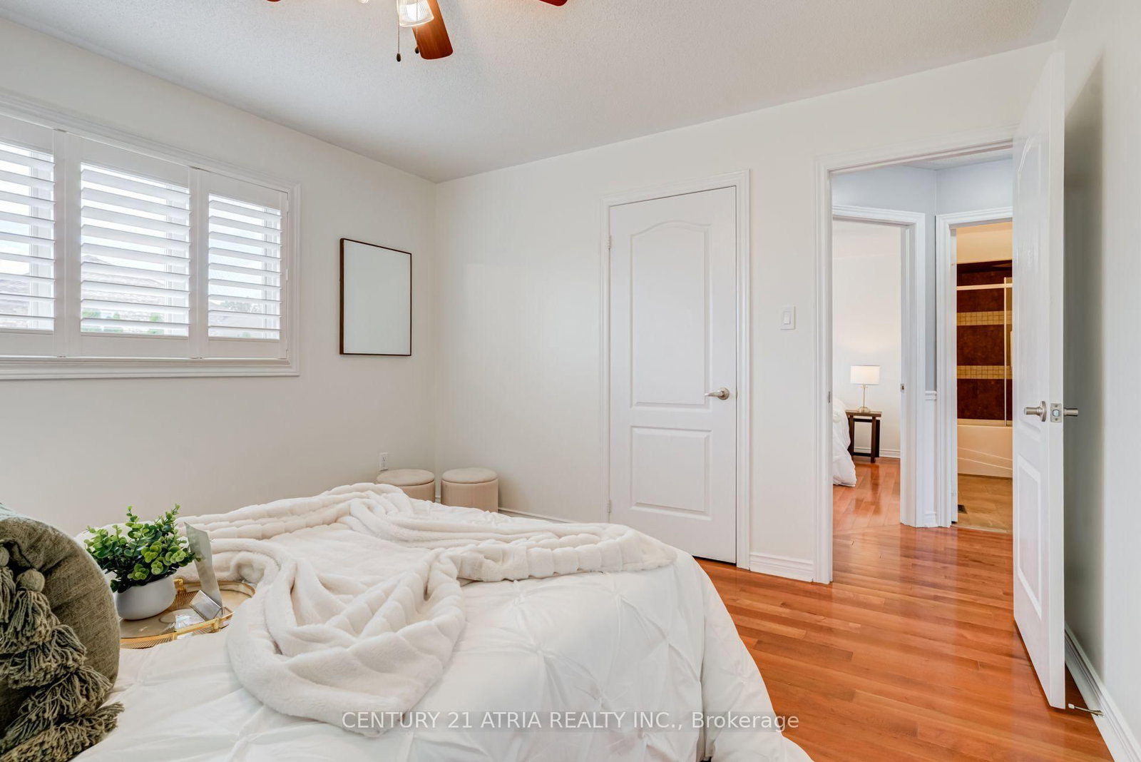 14 Robert Attersley Drive W • Whitby, ON photo 30