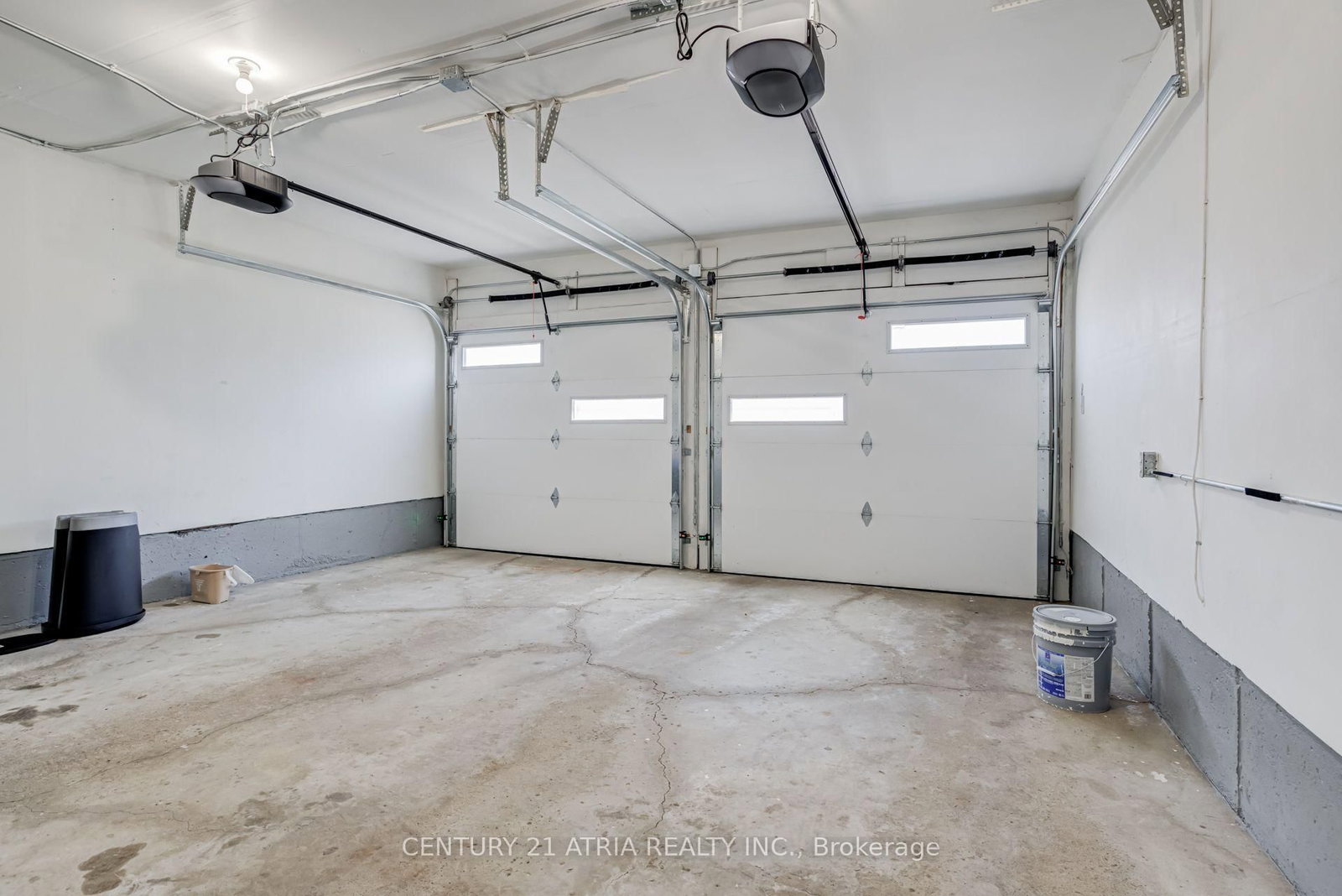 14 Robert Attersley Drive W • Whitby, ON photo 36