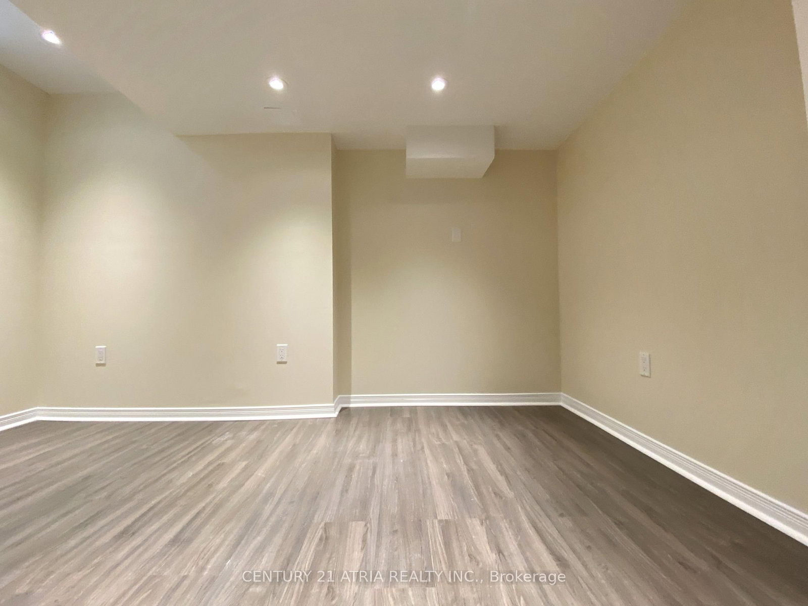 14 Robert Attersley Drive W • Whitby, ON photo 49