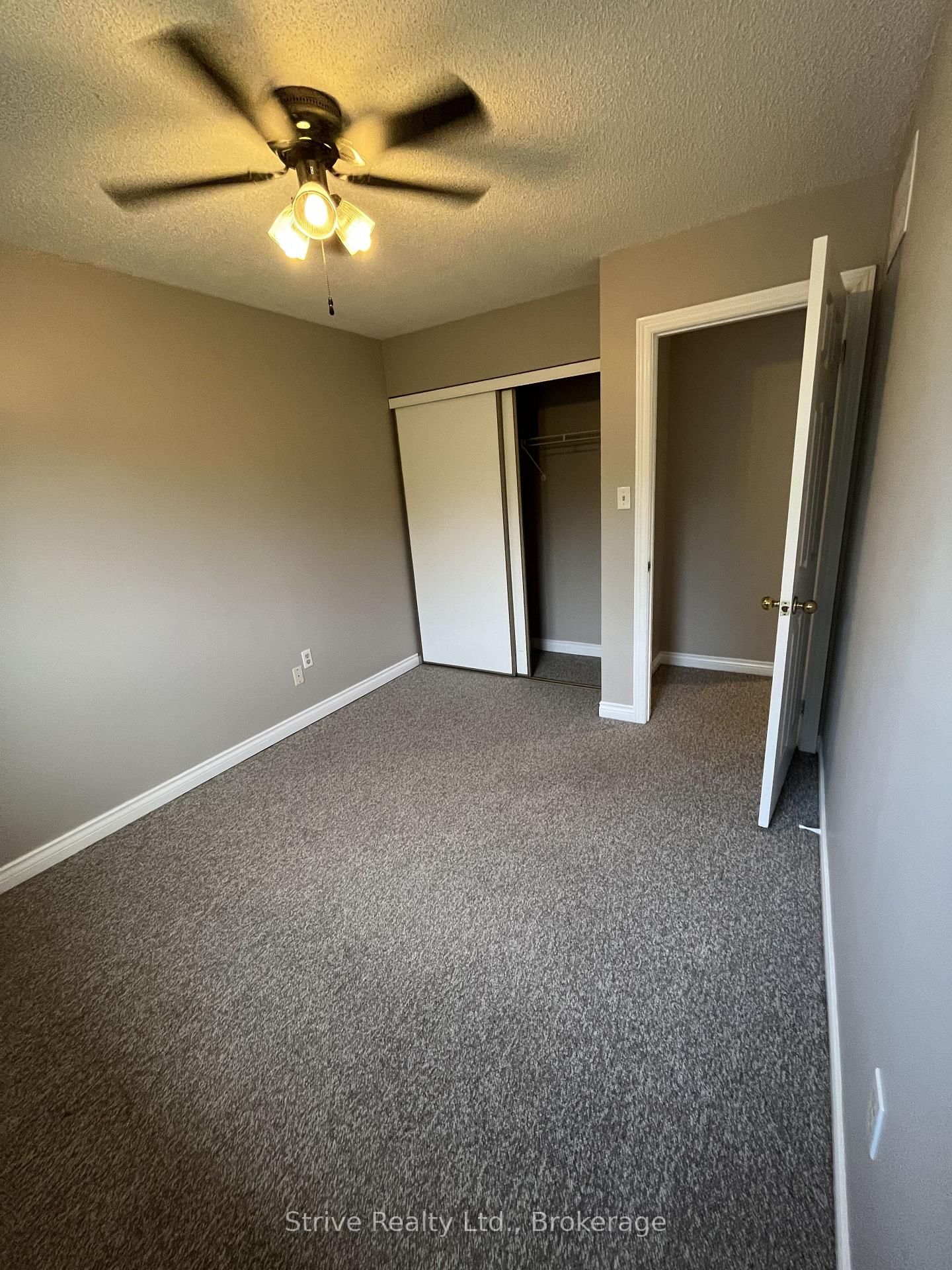 1013 Attersley Drive • Oshawa, ON photo 10