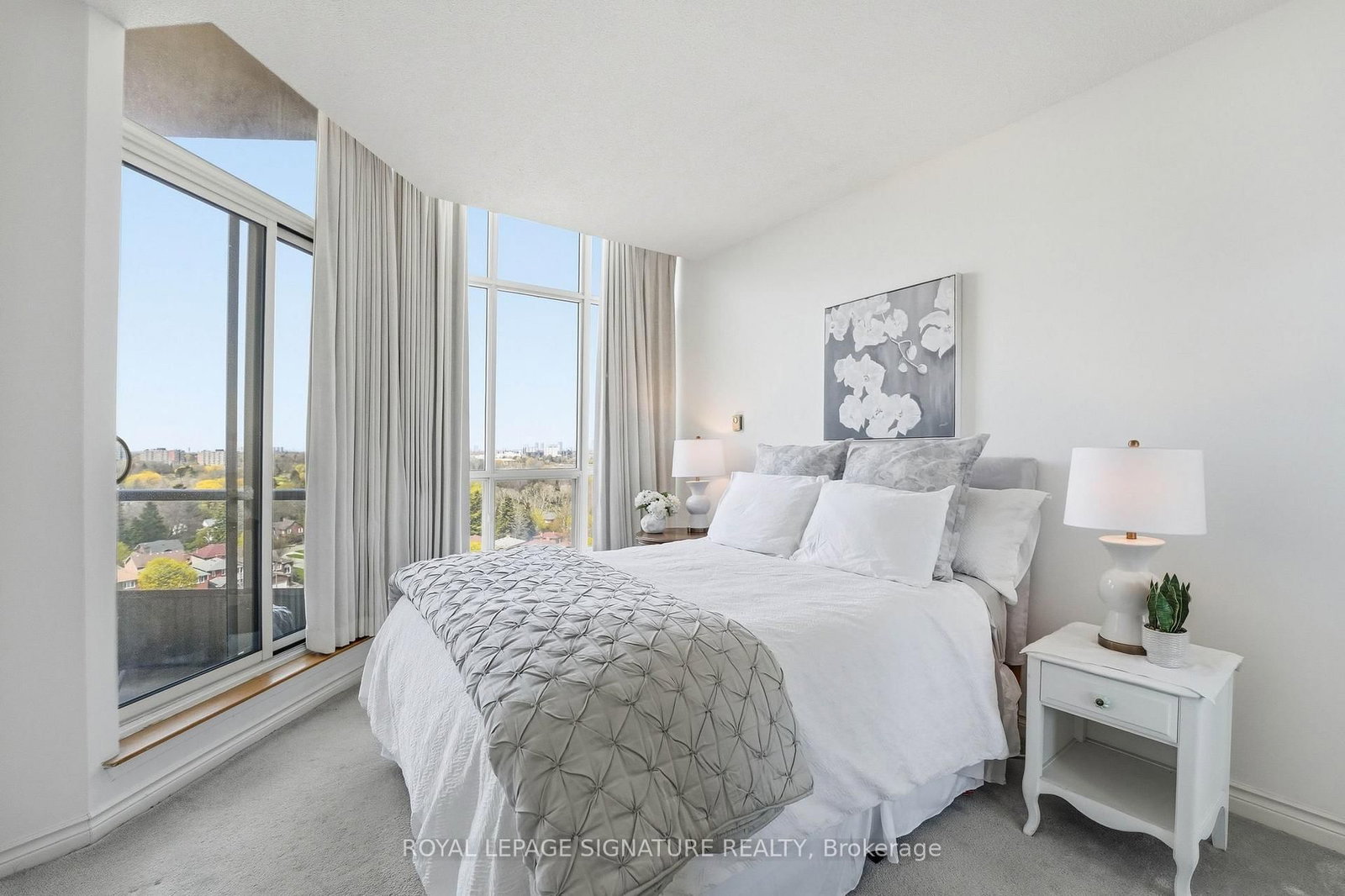 20 Guildwood Parkway • #PH1 • Toronto, ON photo 11