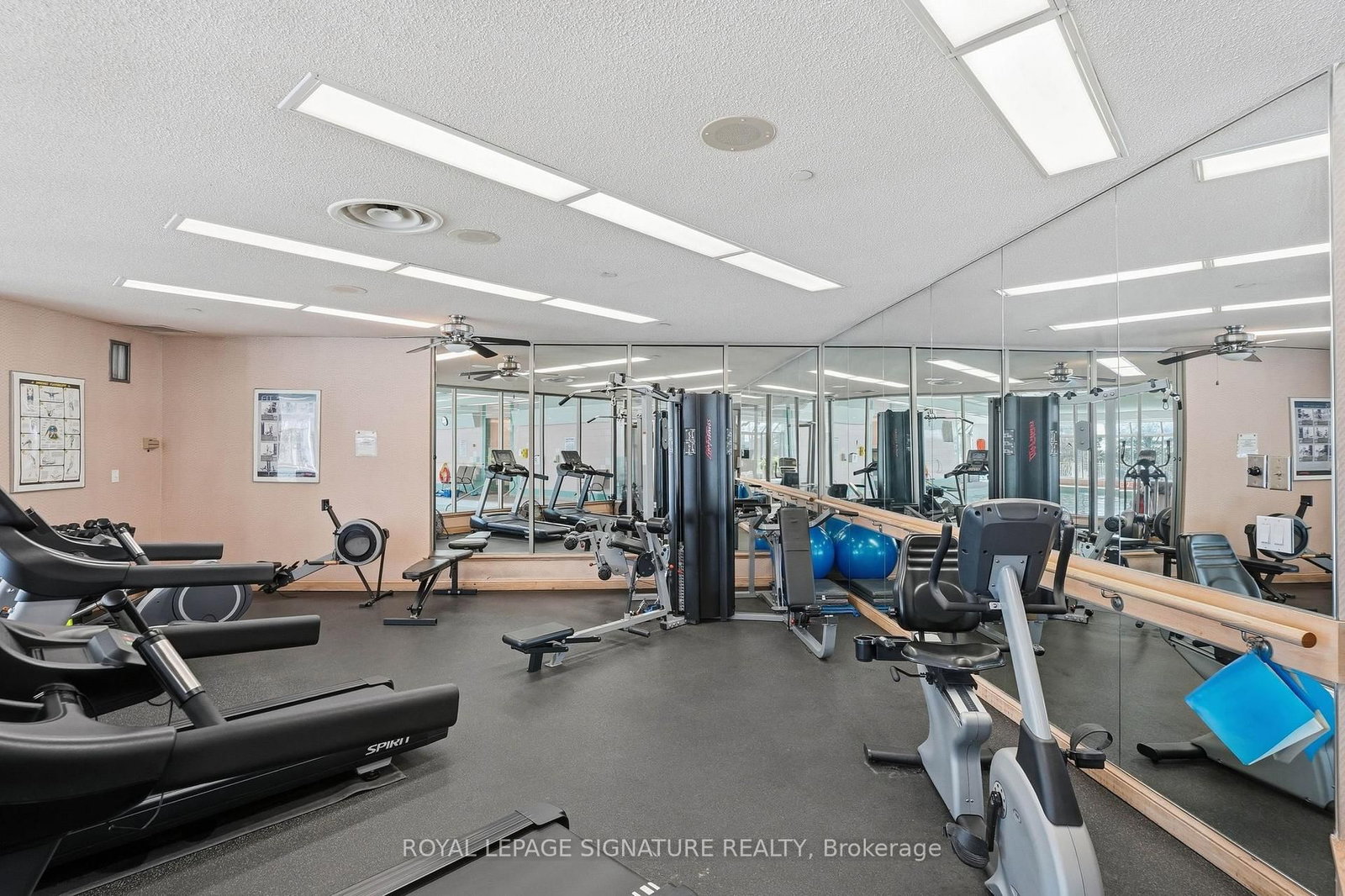 20 Guildwood Parkway • #PH1 • Toronto, ON photo 22