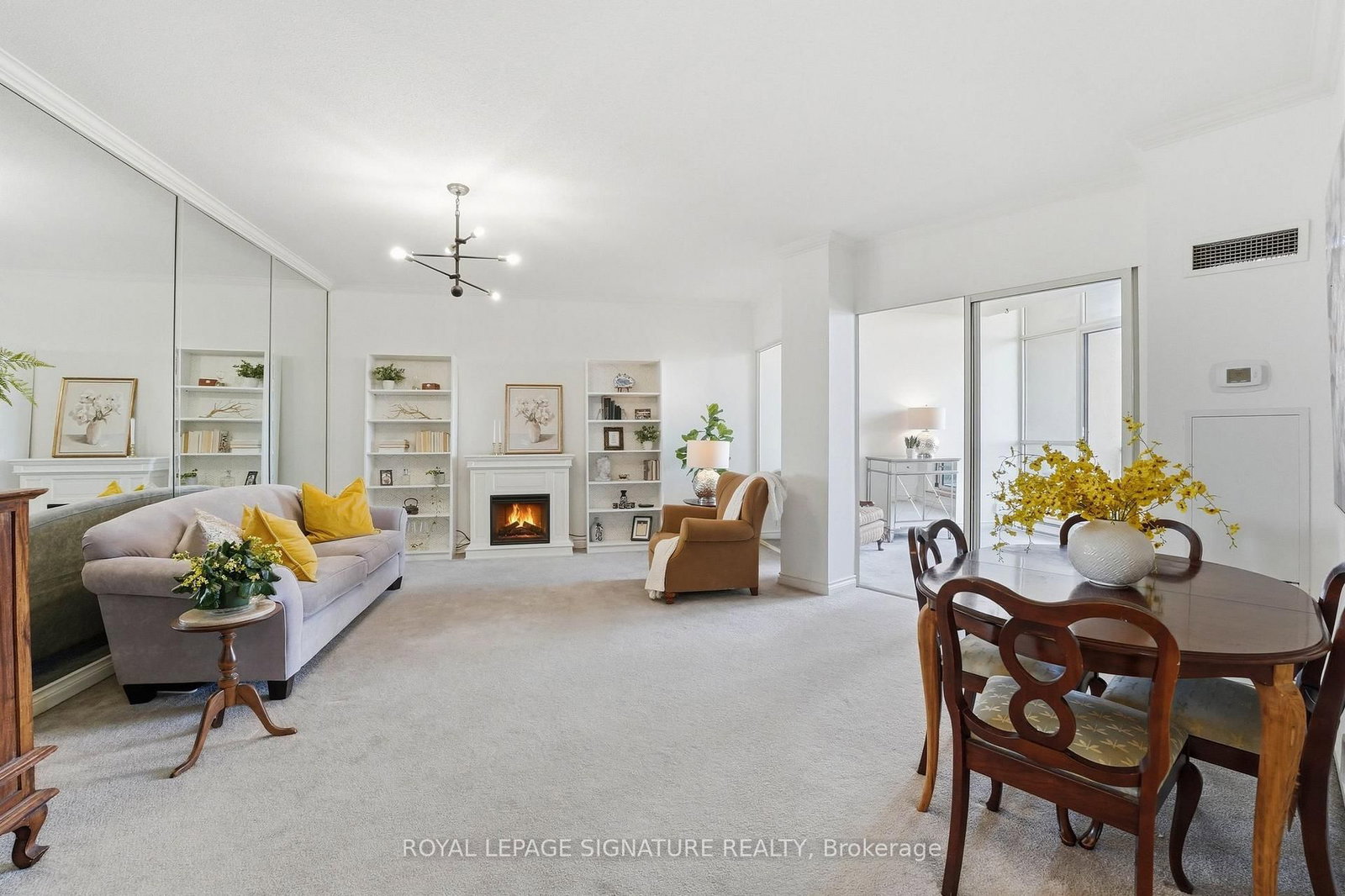 20 Guildwood Parkway • #PH1 • Toronto, ON photo 4