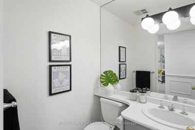 20 Guildwood Parkway • #PH1 • Toronto, ON photo 8