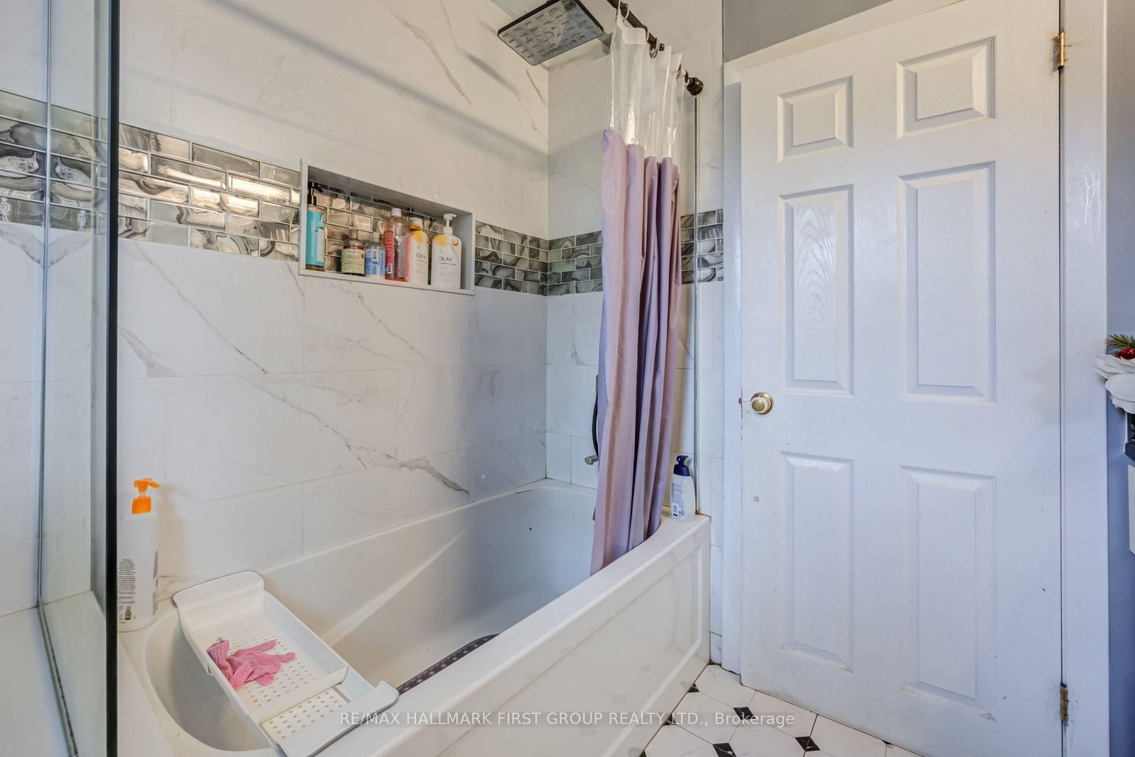 180 Sherwood Avenue • Oshawa, ON photo 12