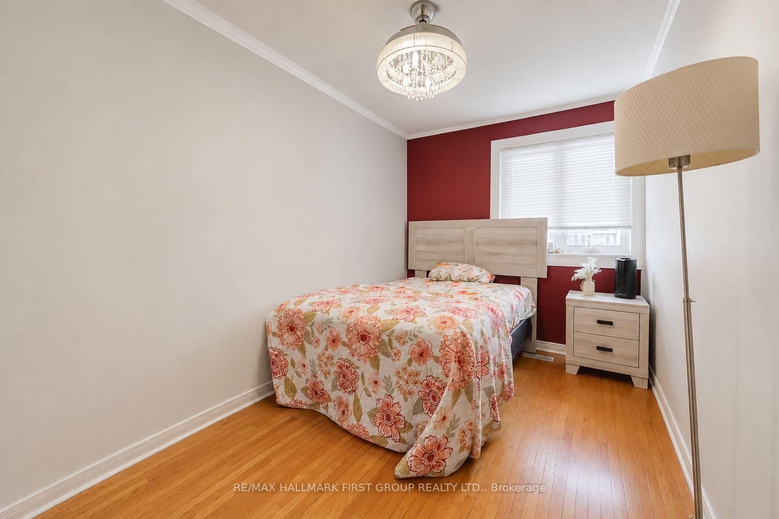 180 Sherwood Avenue • Oshawa, ON photo 13