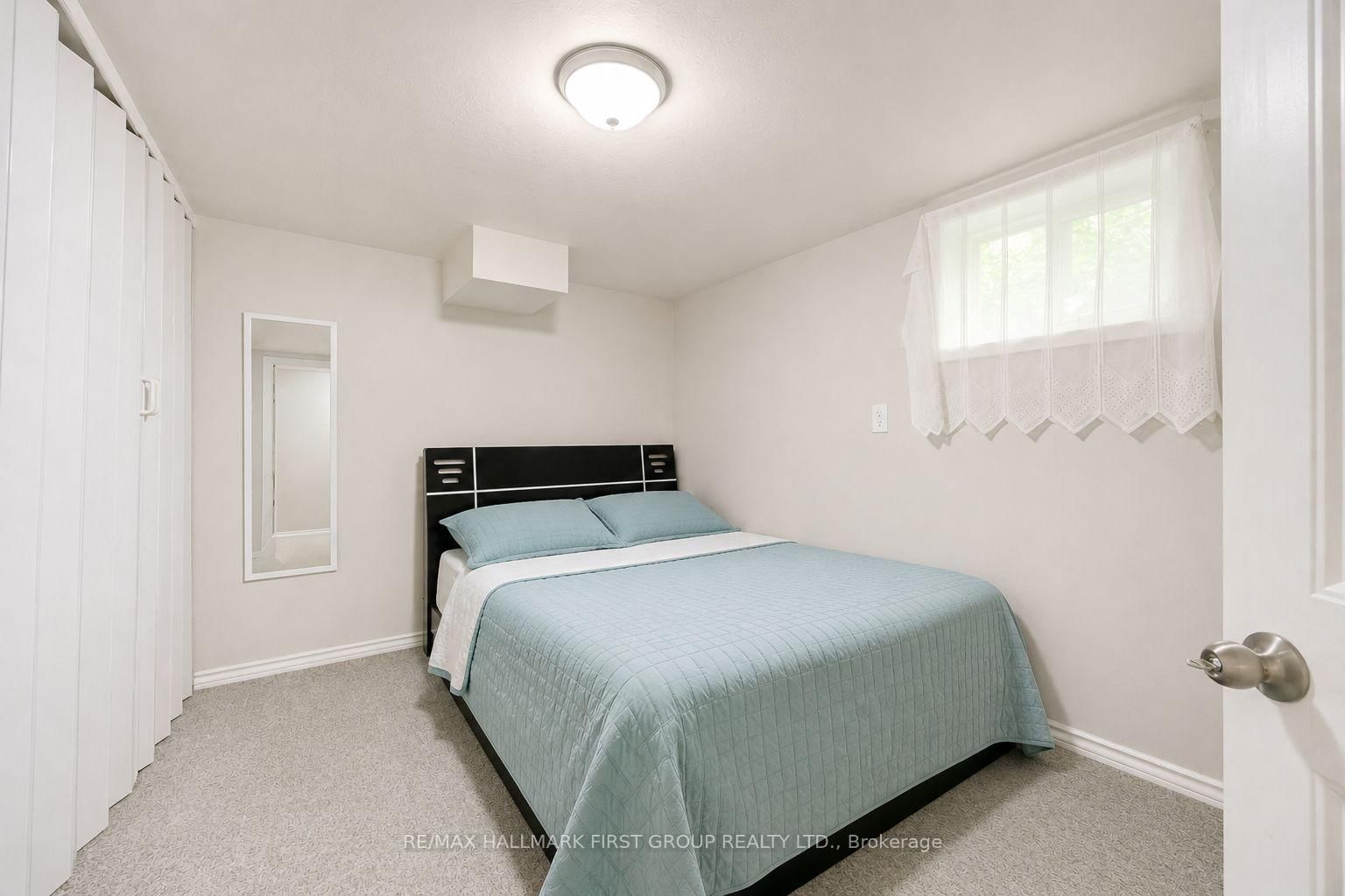 180 Sherwood Avenue • Oshawa, ON photo 17