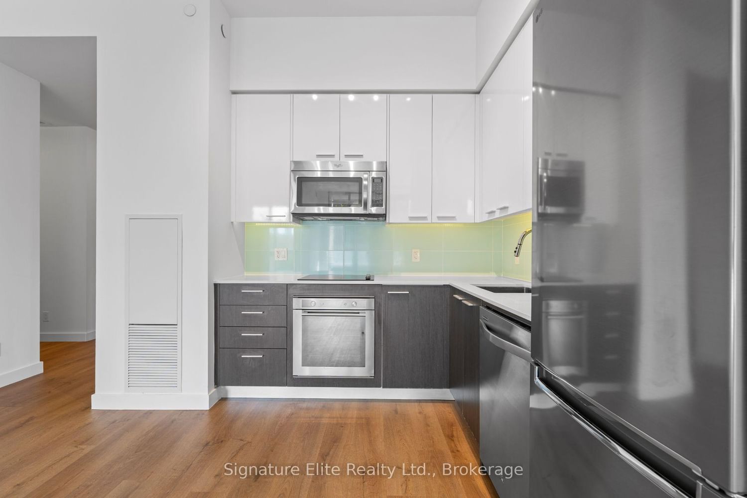 201-1075 Queen St, Toronto, view 10