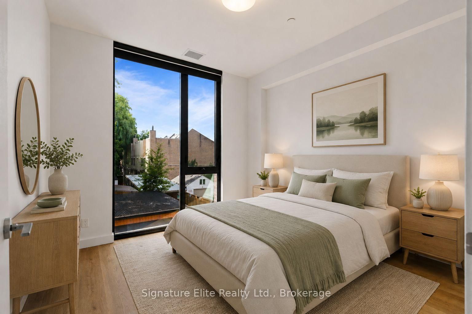 201-1075 Queen St, Toronto, view 3