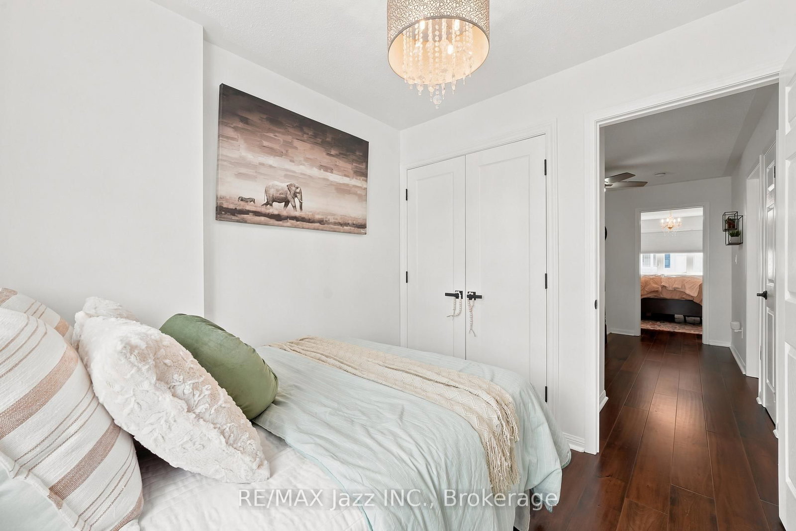 15 Farmstead Drive • Clarington, ON photo 22