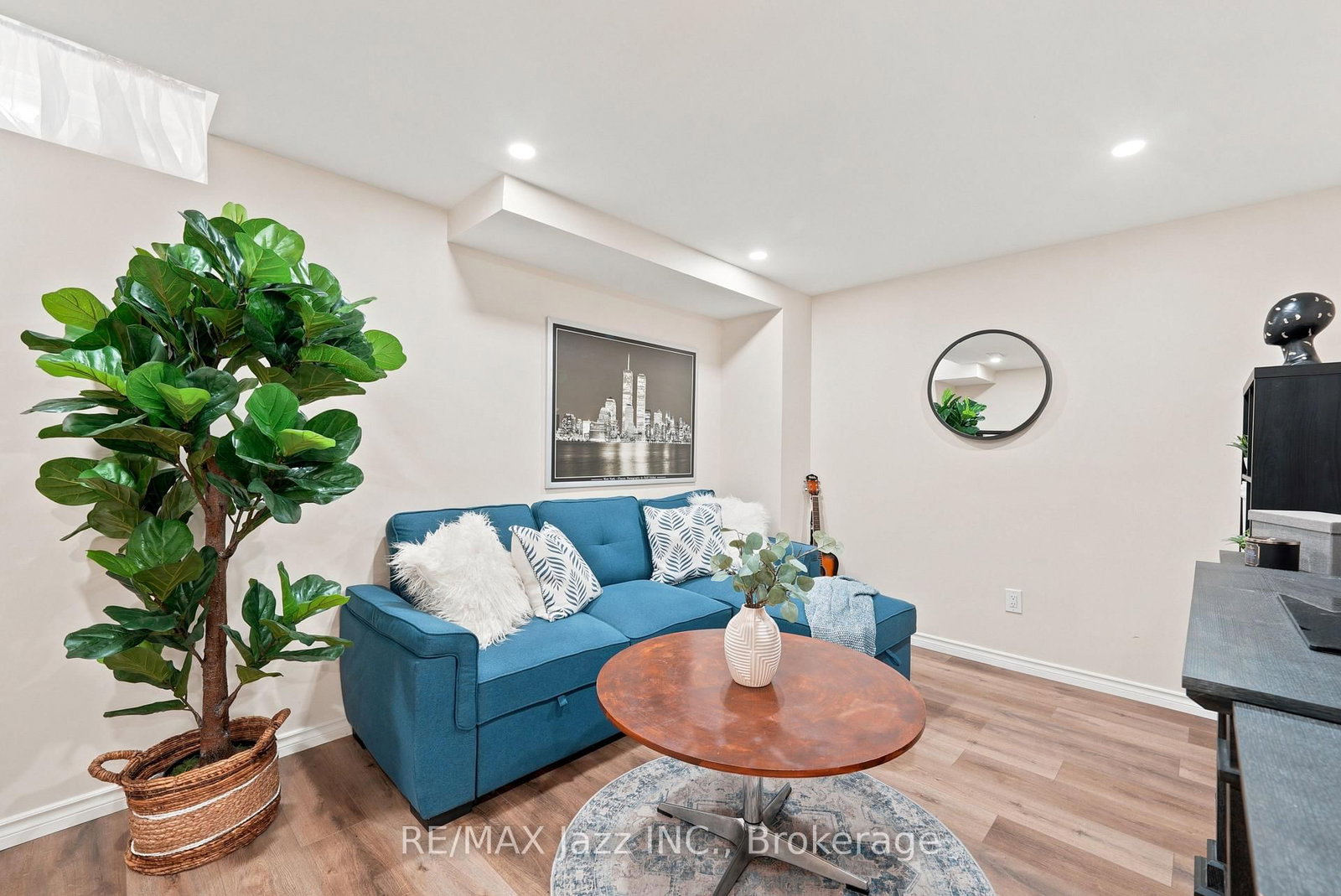 15 Farmstead Drive • Clarington, ON photo 28
