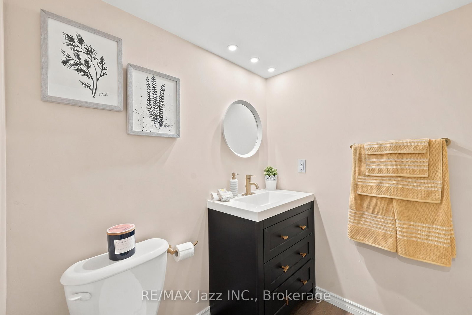 15 Farmstead Drive • Clarington, ON photo 30
