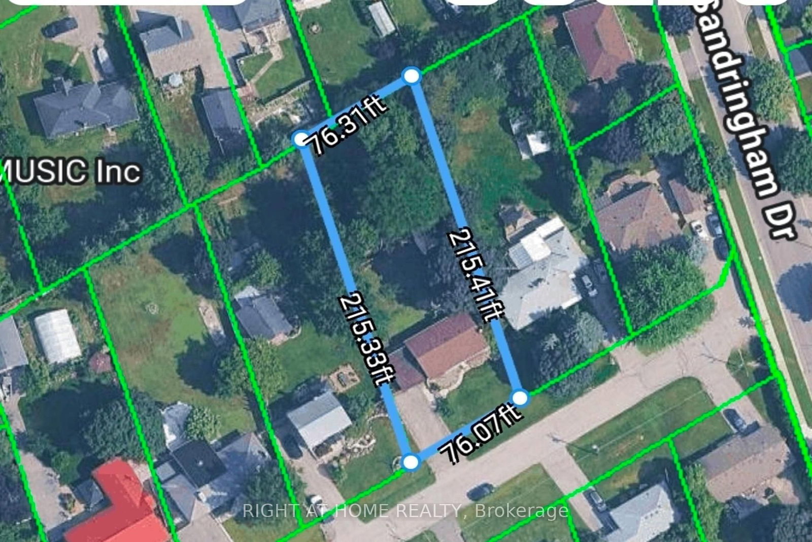 26 Phair Avenue • Clarington, ON photo 2