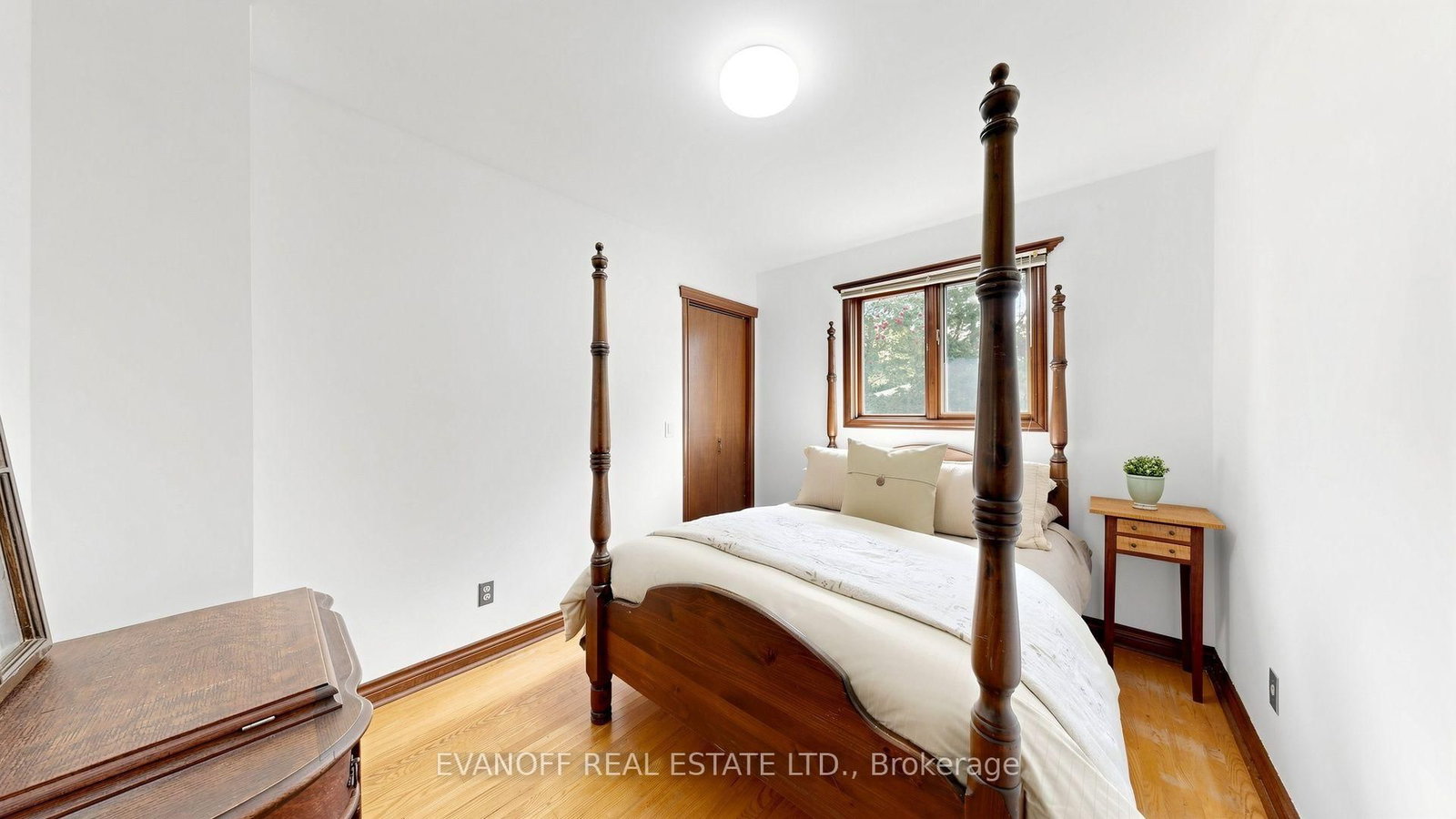 67 Satchell Boulevard • Toronto, ON photo 32