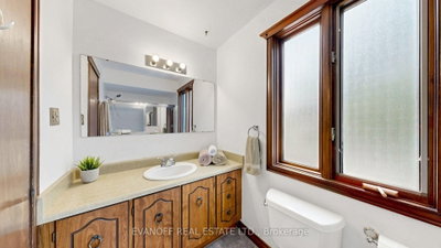 Thumbnail 36