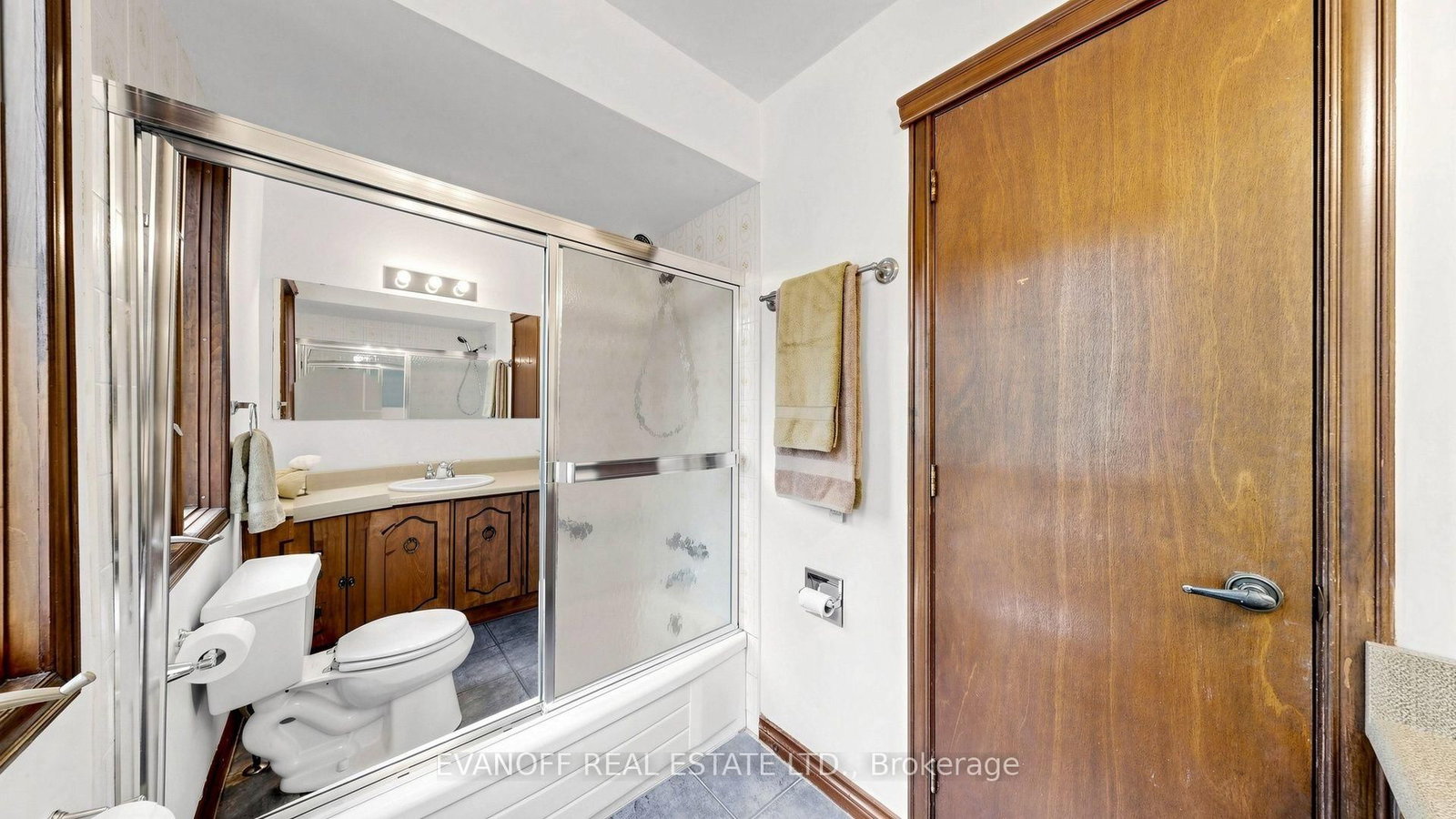 67 Satchell Boulevard • Toronto, ON photo 37