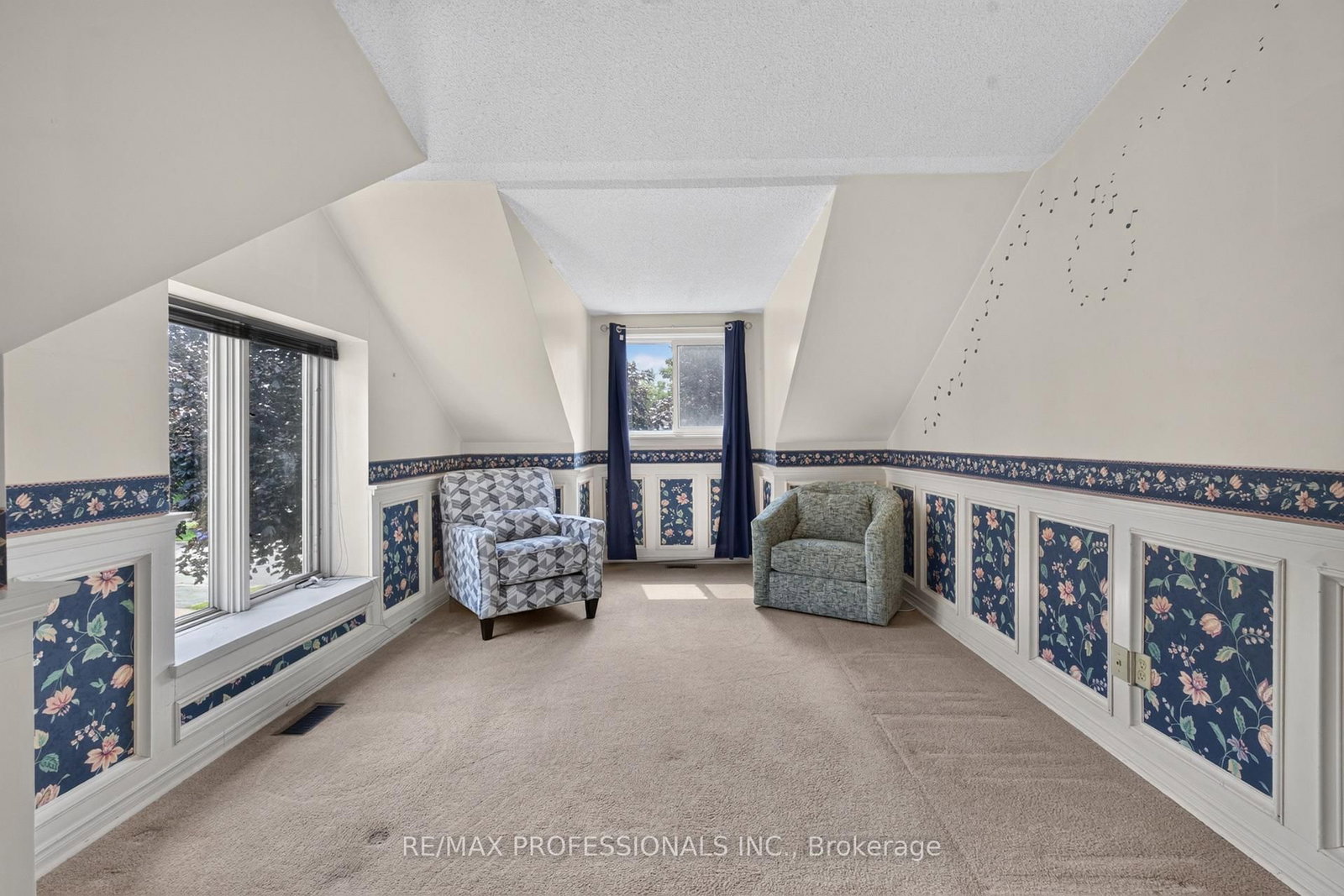 1001 Redbird Crescent • Pickering, ON photo 19