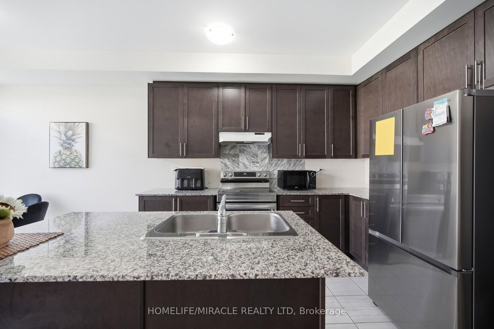 1230 Rexton Drive • Oshawa, ON photo 10