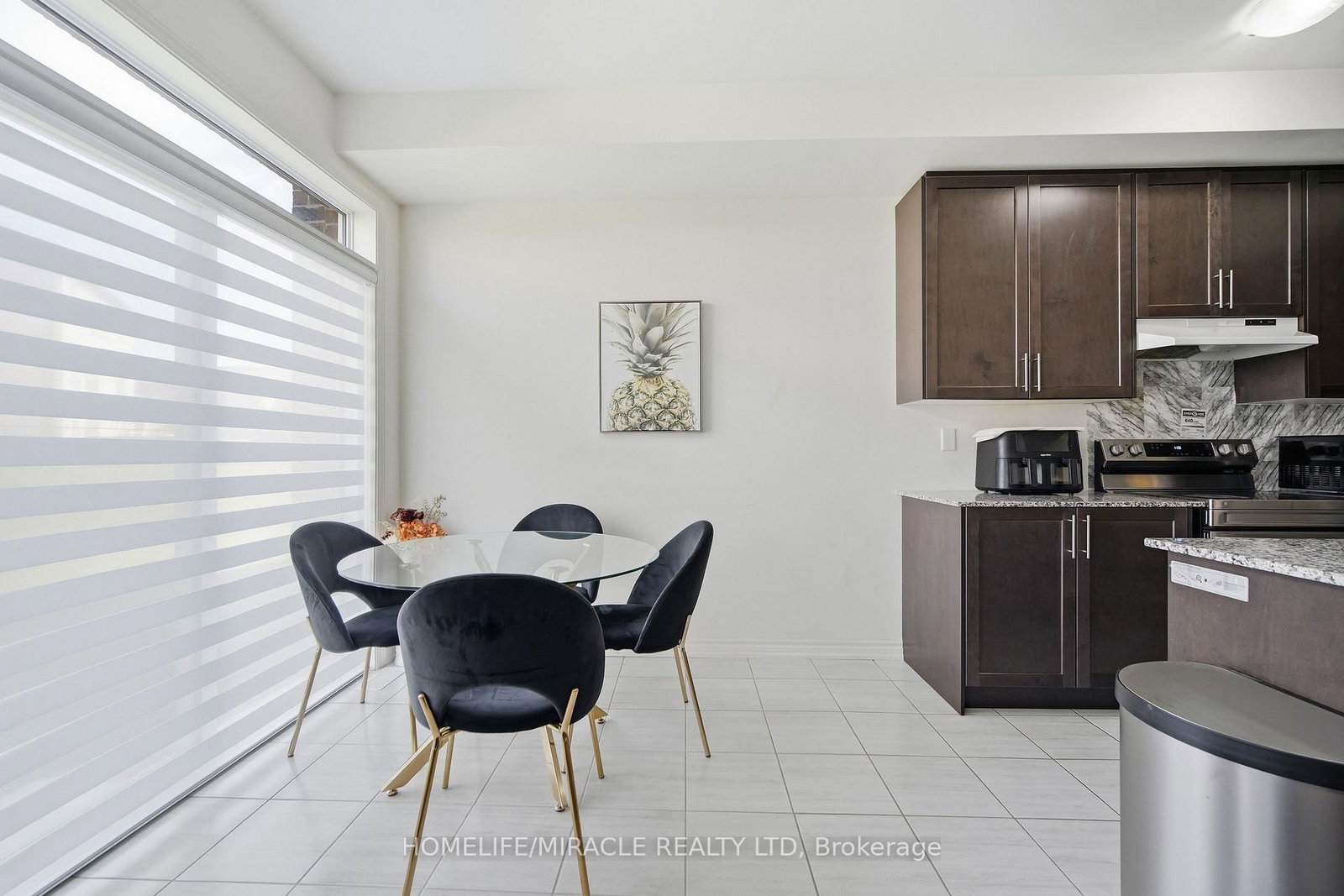 1230 Rexton Drive • Oshawa, ON photo 15
