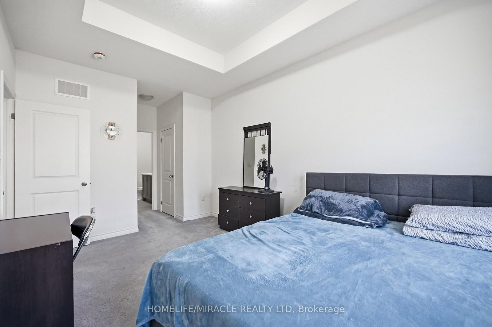 1230 Rexton Drive • Oshawa, ON photo 25