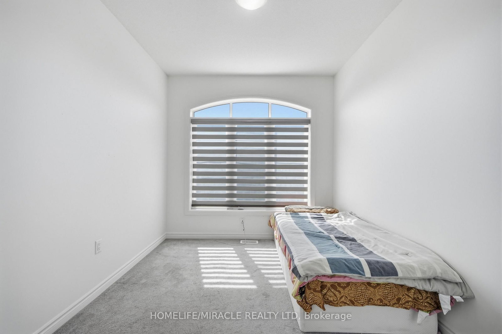 1230 Rexton Drive • Oshawa, ON photo 28