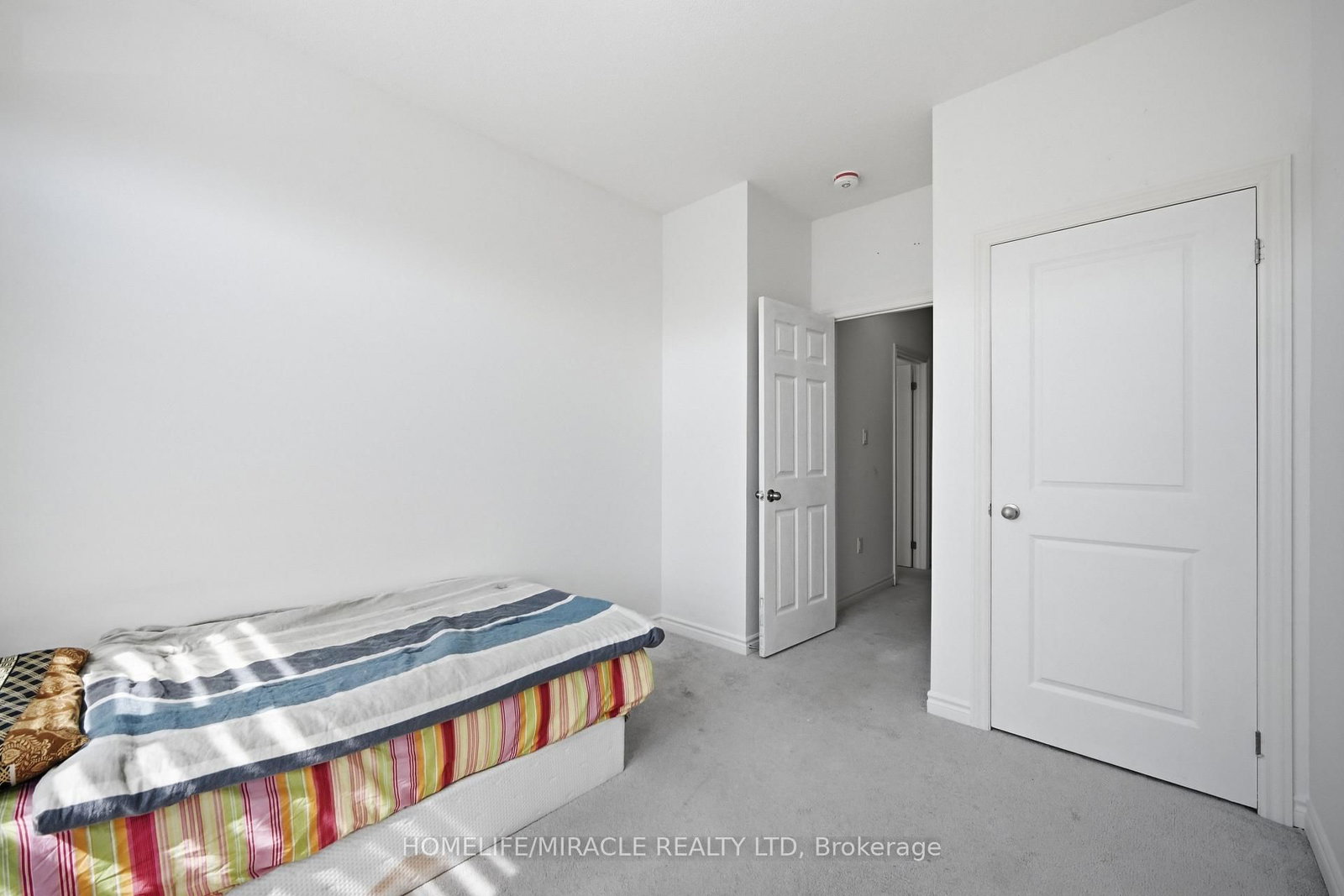 1230 Rexton Drive • Oshawa, ON photo 29