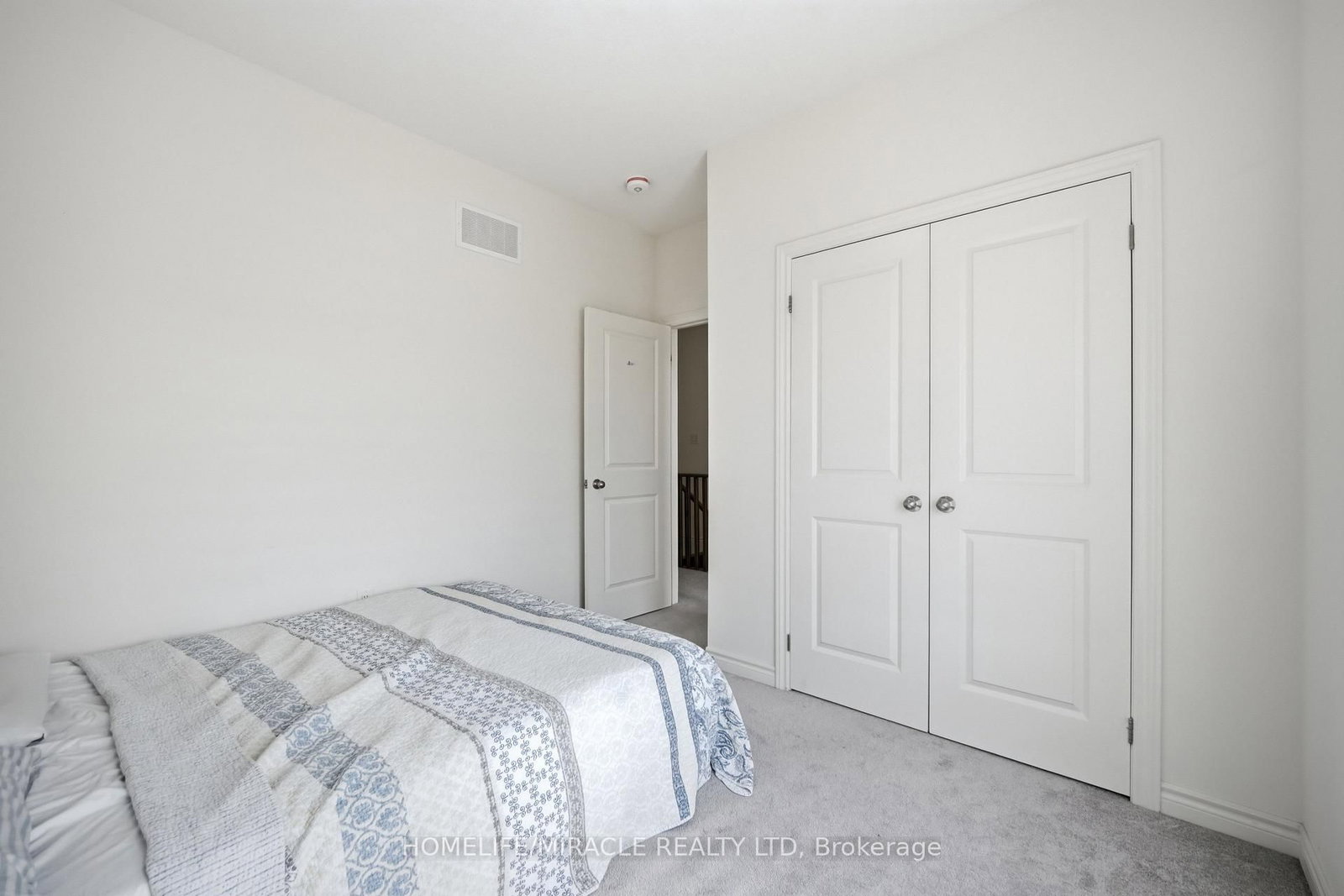 1230 Rexton Drive • Oshawa, ON photo 31