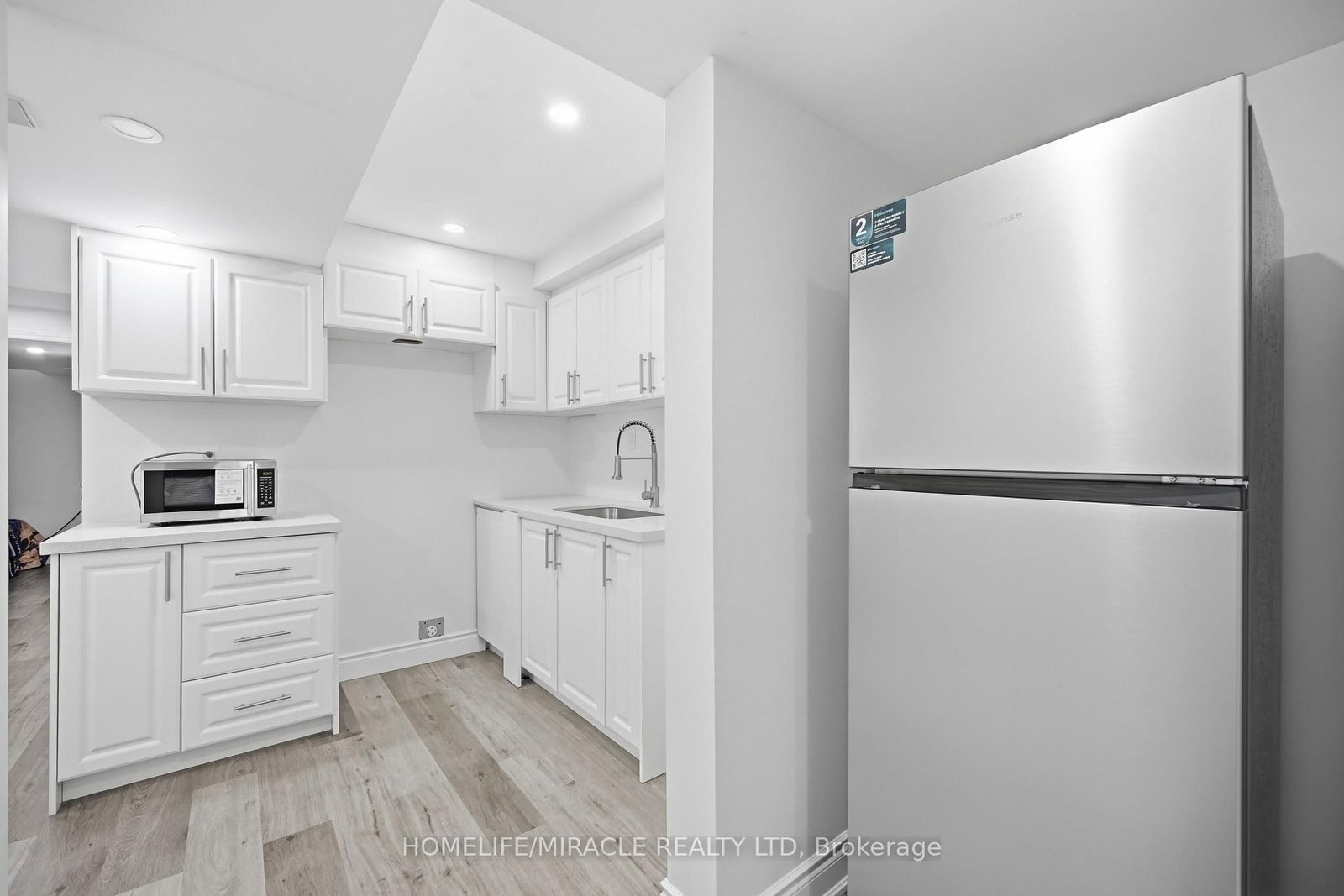 1230 Rexton Drive • Oshawa, ON photo 37