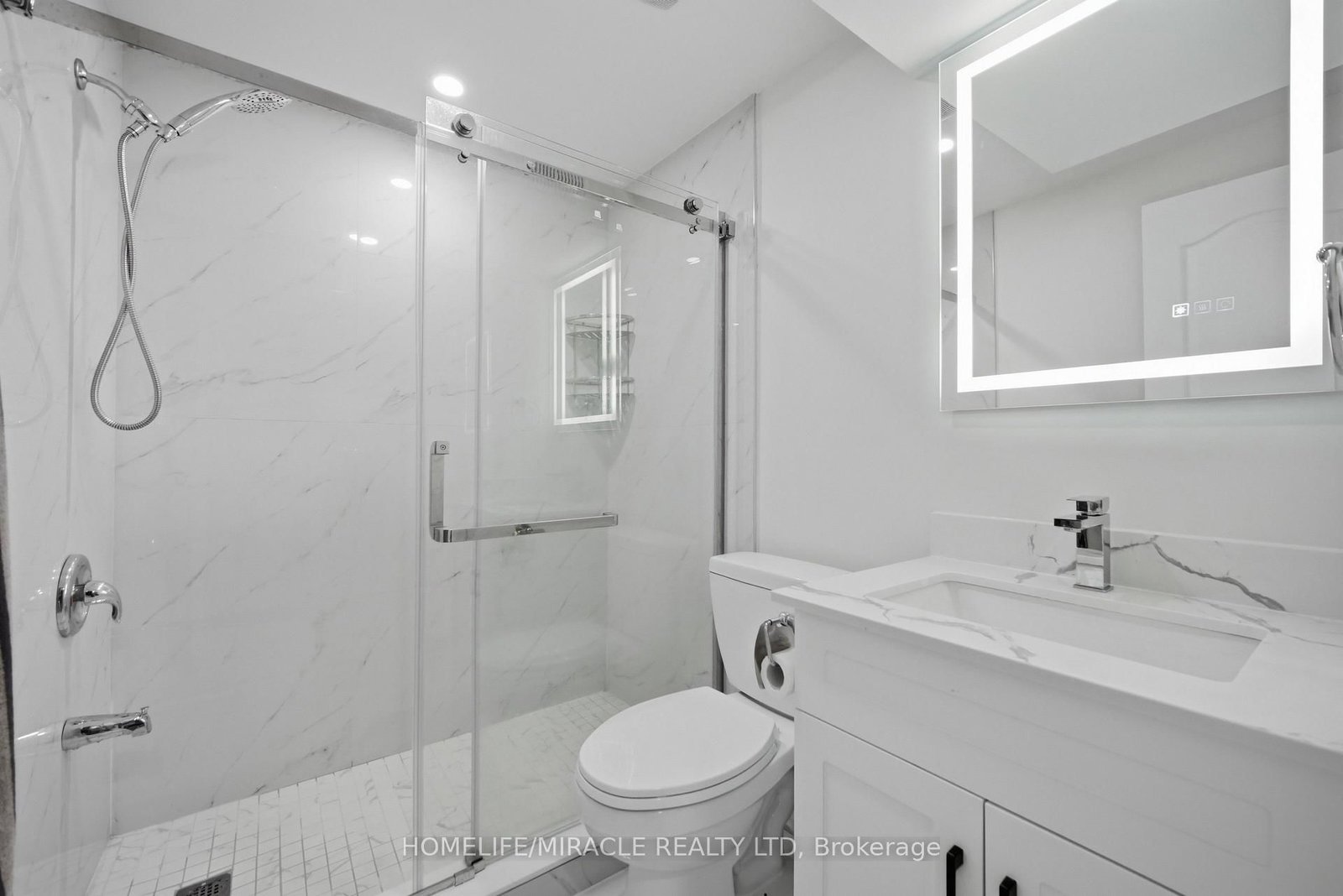 1230 Rexton Drive • Oshawa, ON photo 45