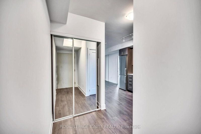 905 - 2550 Simcoe Street N