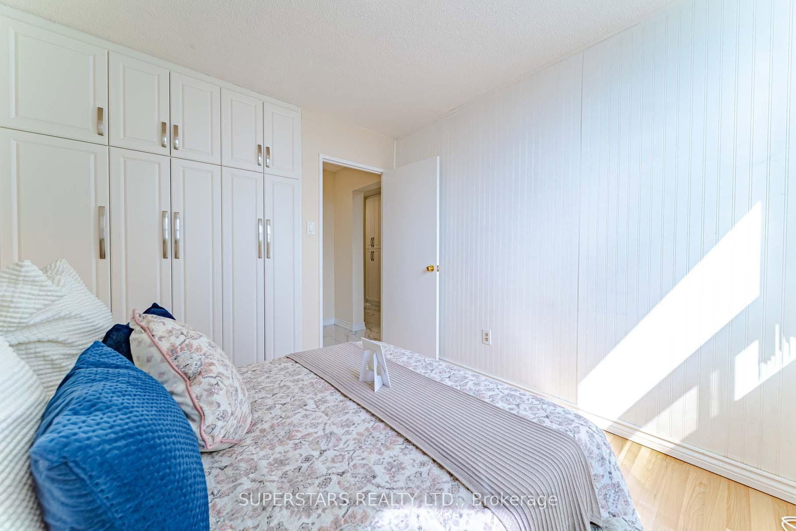 4101 Sheppard Avenue E • #1006 • Toronto, ON photo 13