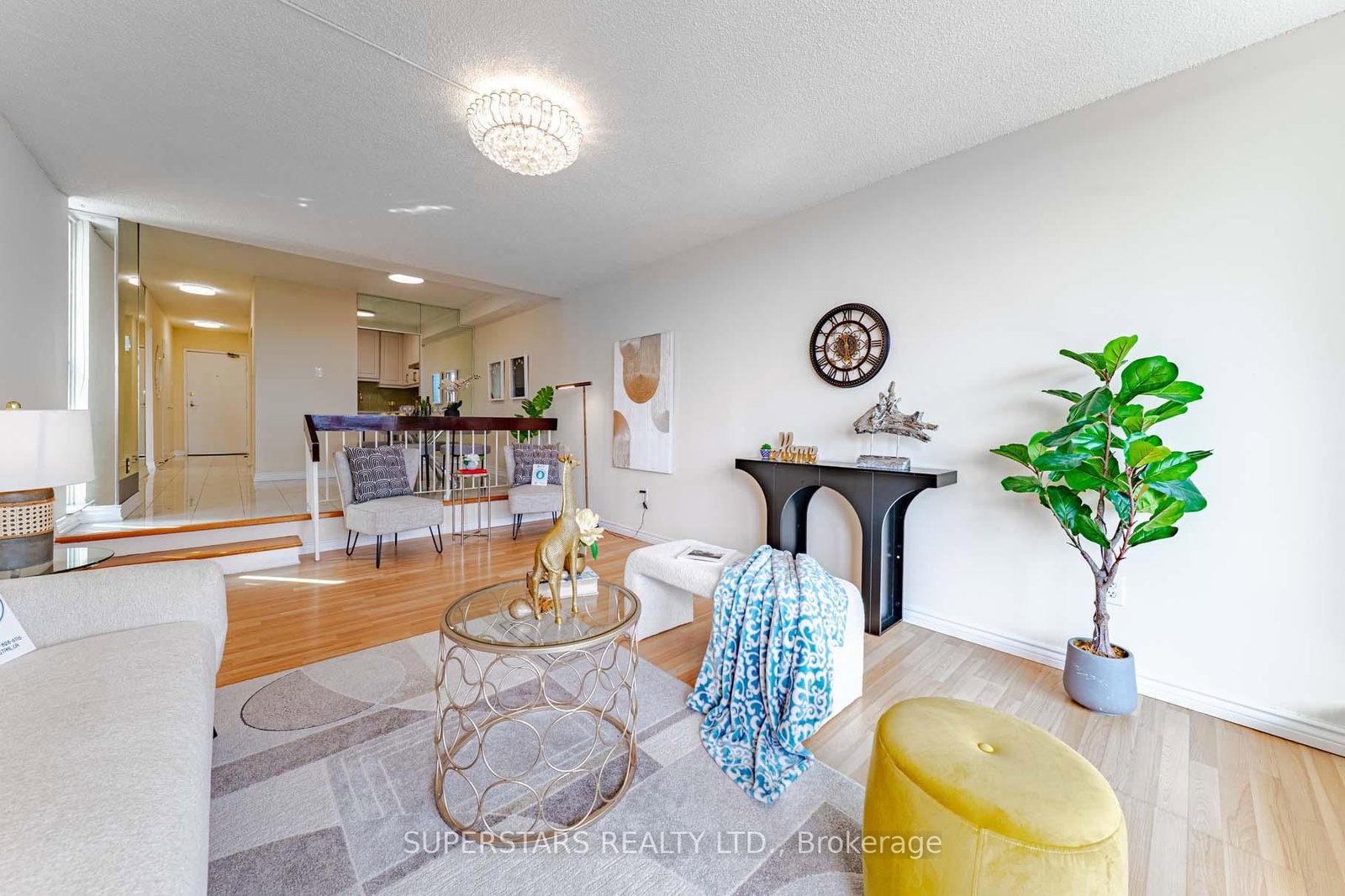 4101 Sheppard Avenue E • #1006 • Toronto, ON photo 6