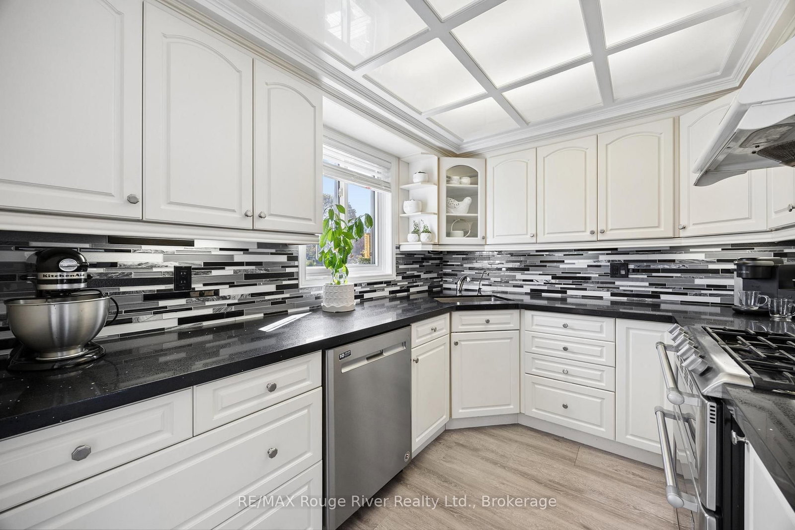 263 Glen Hill Drive • Whitby, ON photo 13
