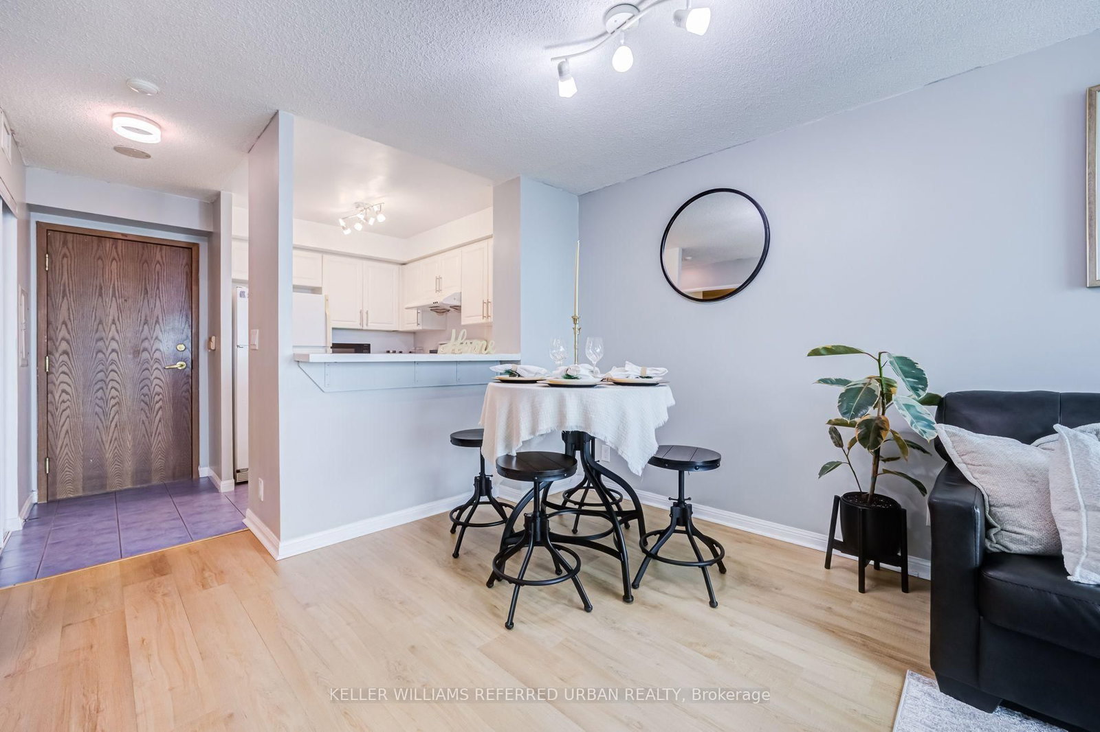 11 Lee Centre Drive • #1908 • Toronto, ON photo 6